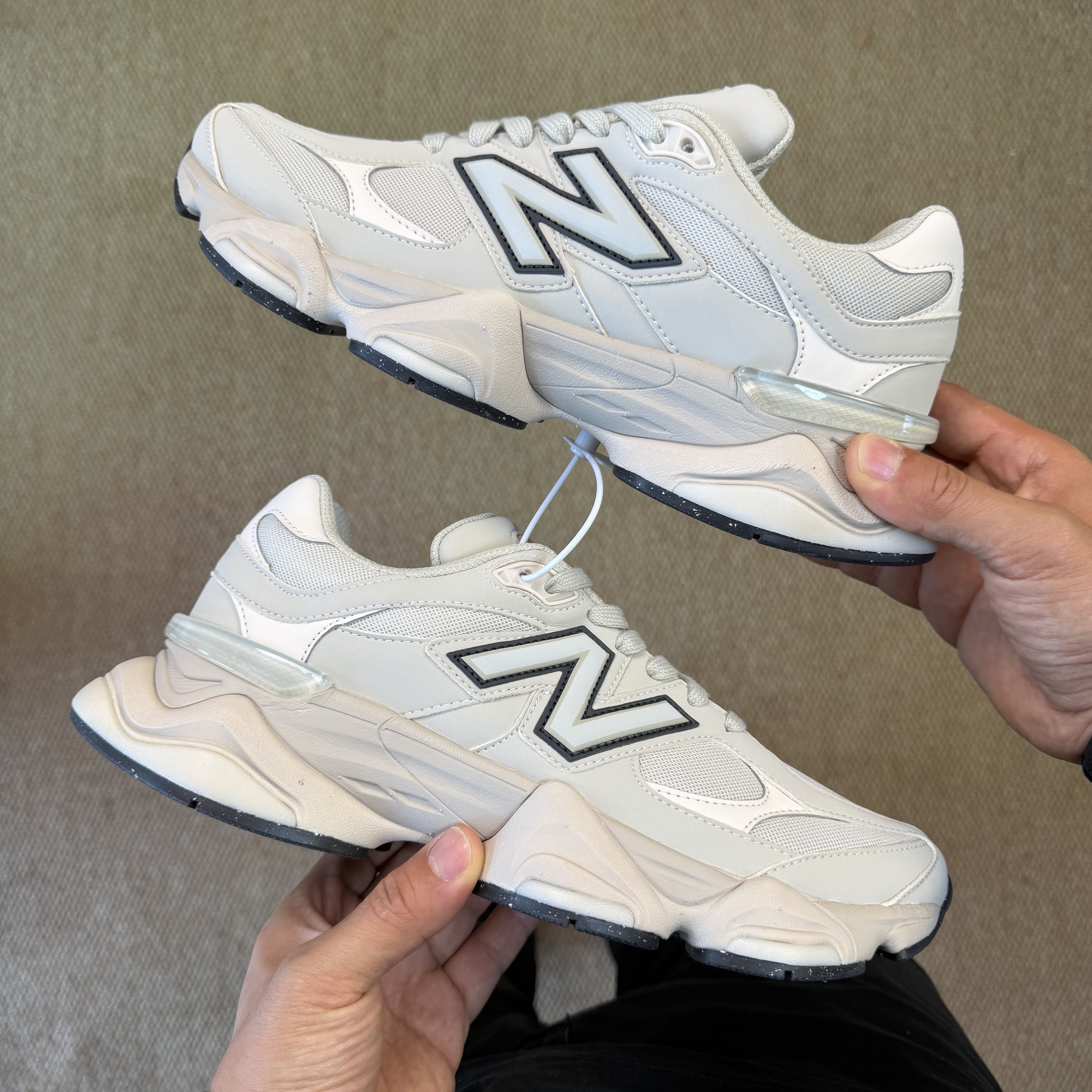 New Balance 9060 U906078T