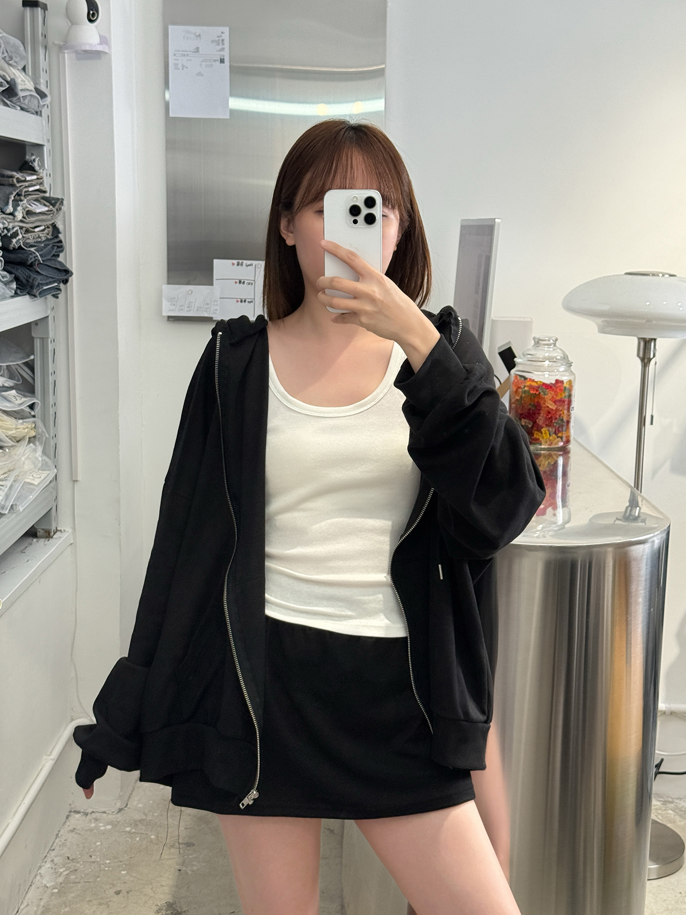 𝐆𝐫𝐚𝐛 𝐚𝐧𝐝 𝐠𝐨 𝐡𝐨𝐨𝐝𝐢𝐞 𝐰𝐢𝐭𝐡 𝐬𝐤𝐨𝐫𝐭 𝐬𝐞𝐭