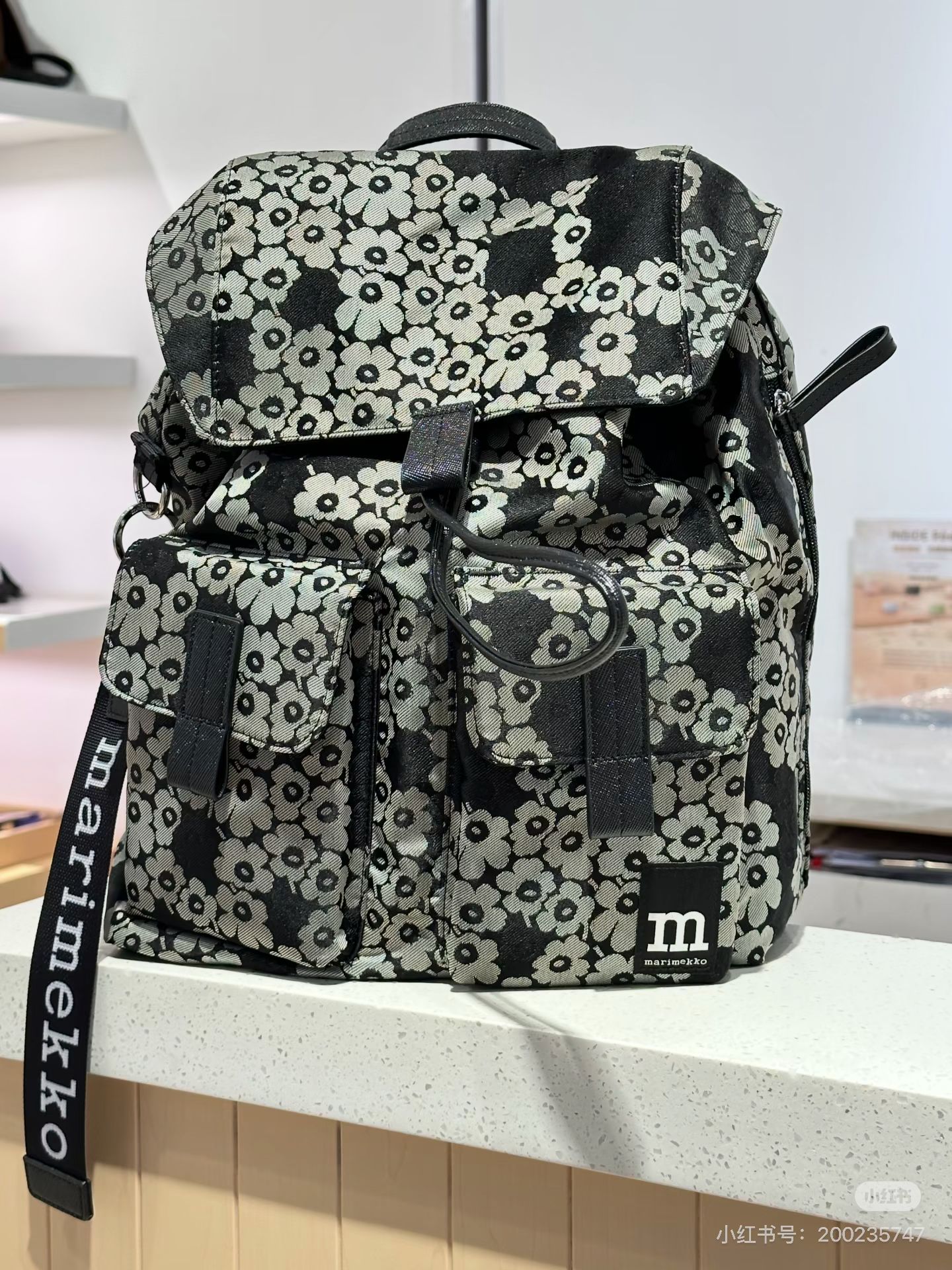 現貨 Marimekko 花花大背囊