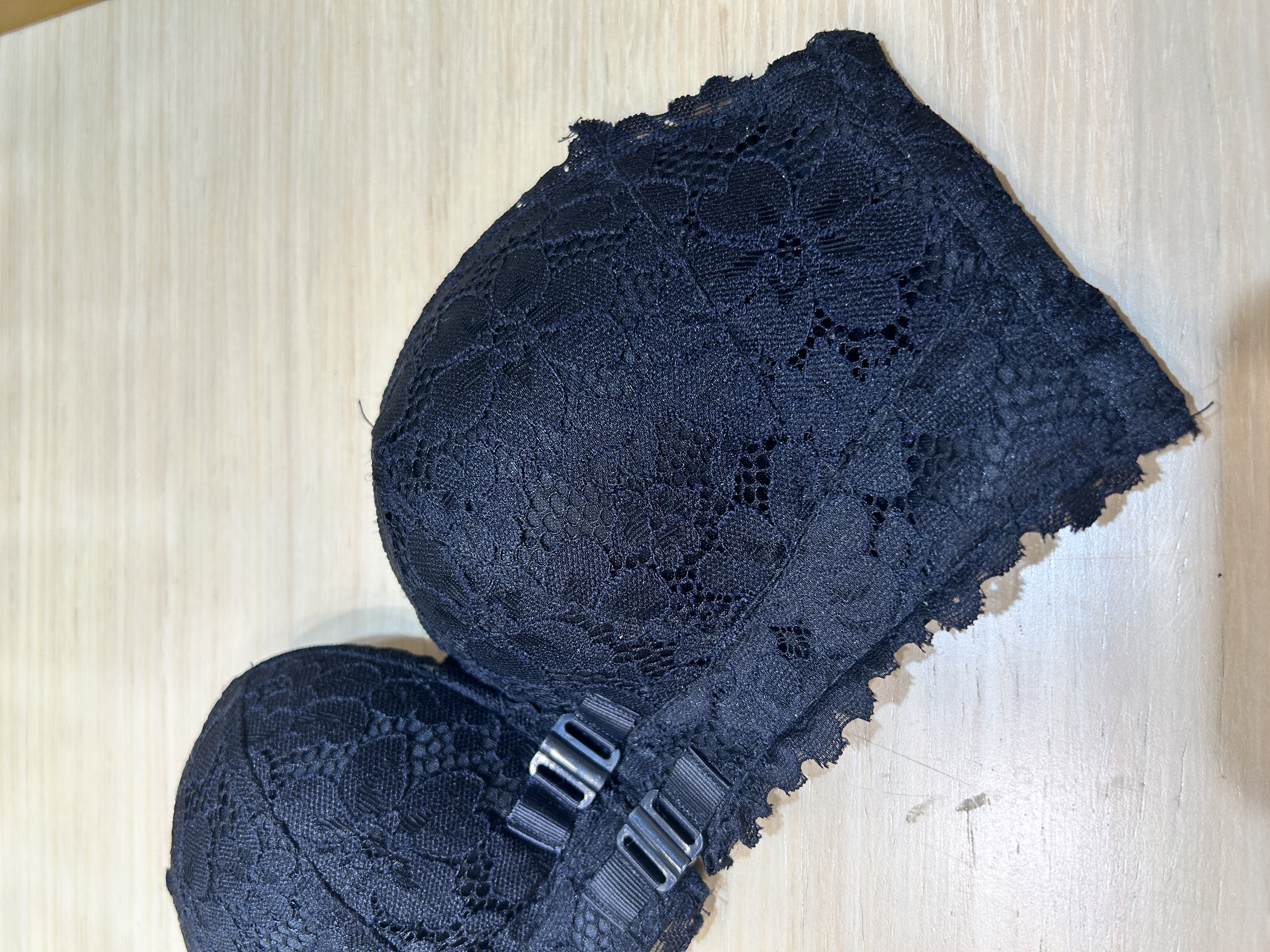 2026新版前扣無肩帶蕾絲胸圍 Strapless Miracle bra