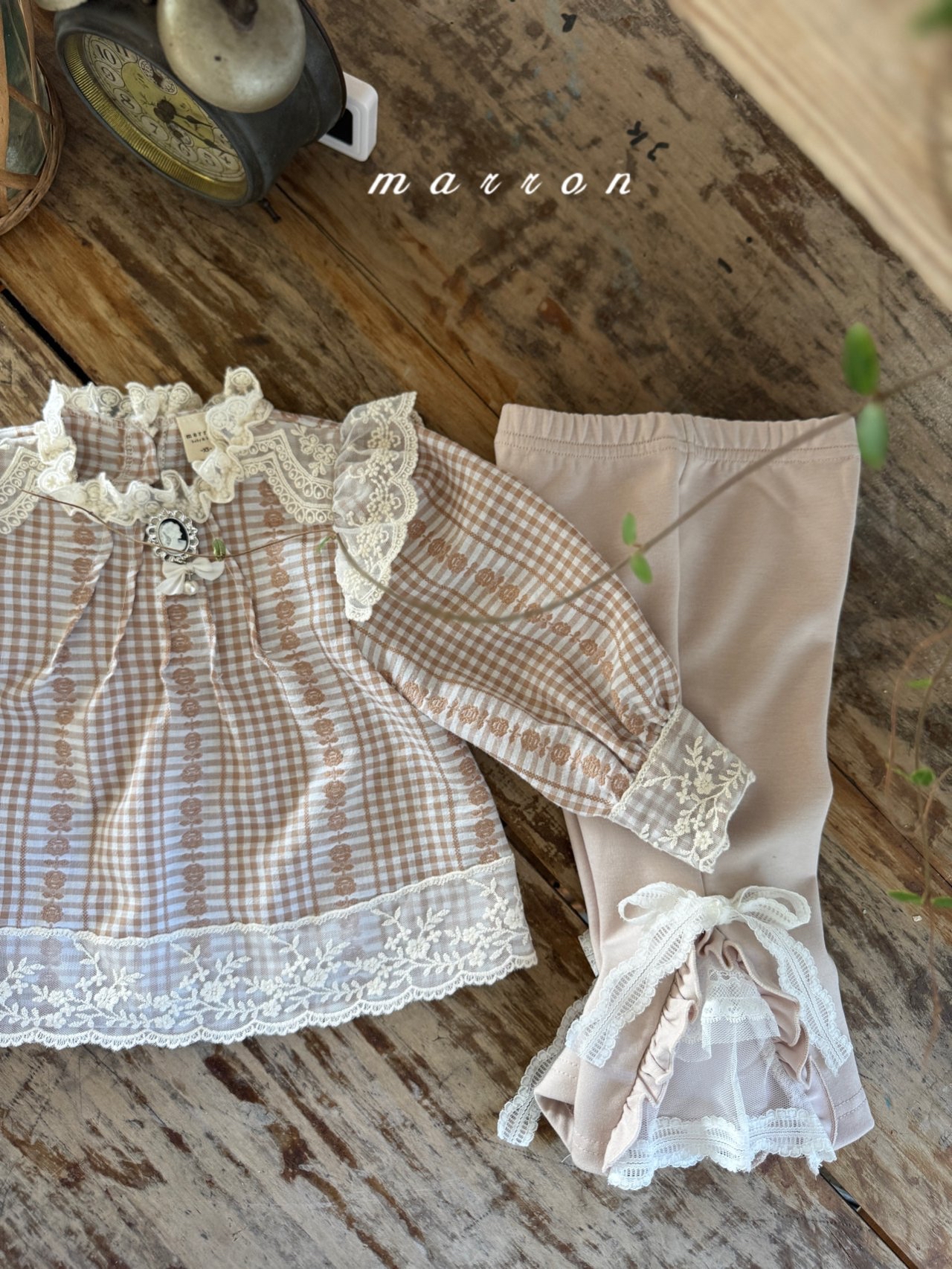 🇰🇷Marron blouse