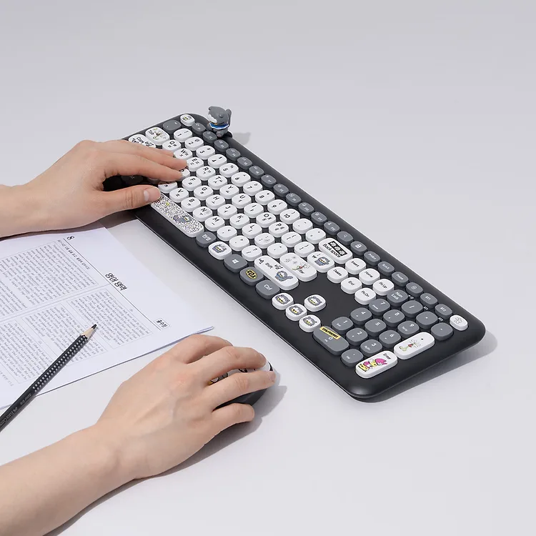[ZO&FRIENDS] Multi Pairing Wireless Keyboard