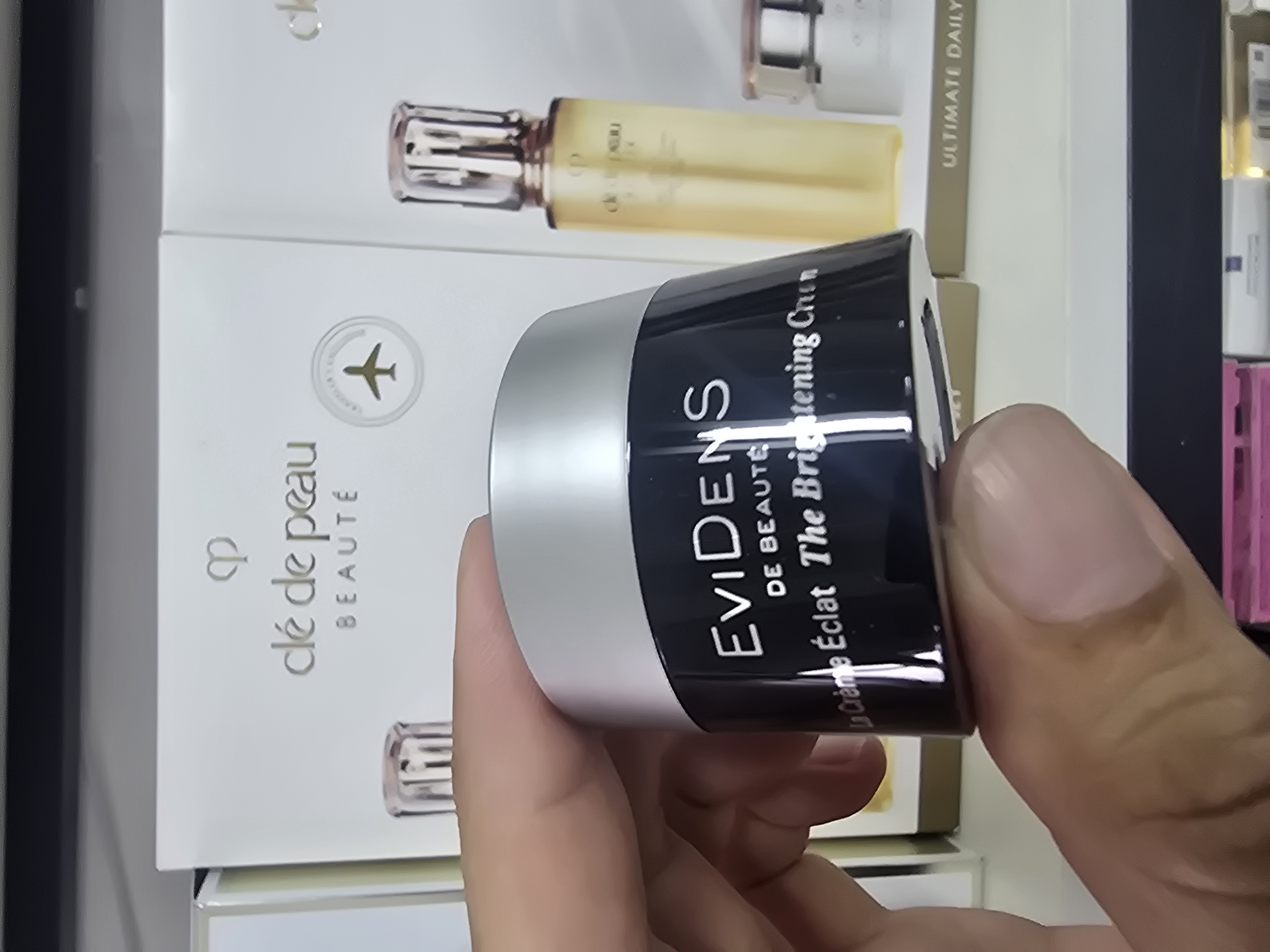清貨價 evi dens美白面霜10ml