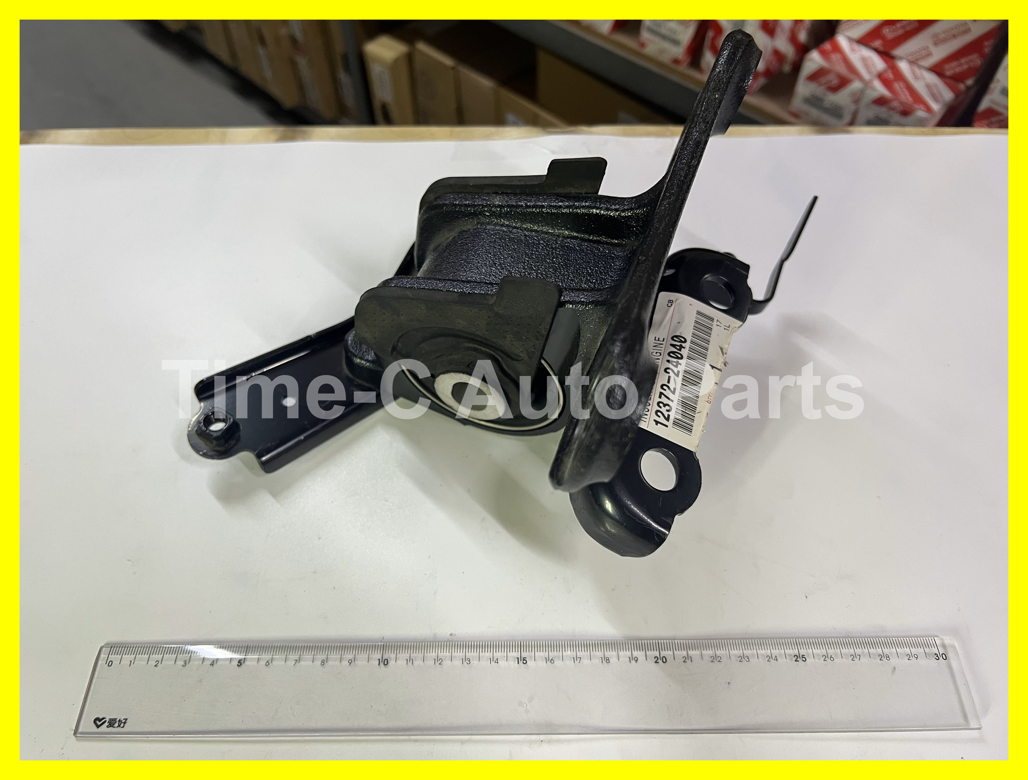 左機器膠 12372-24040 - Toyota Rav4