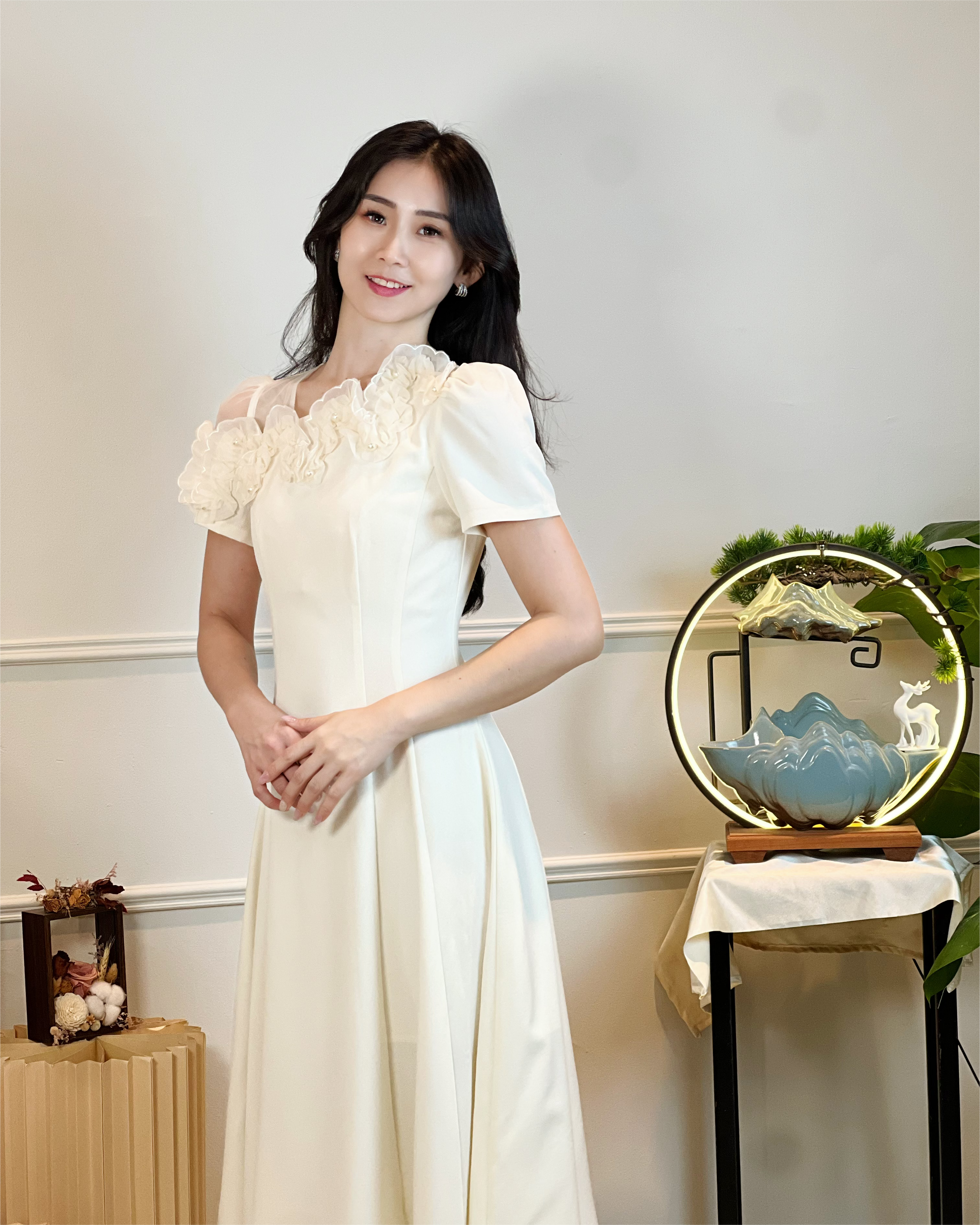 5093 3D Floral Chiffon Appliqué Midi Dress