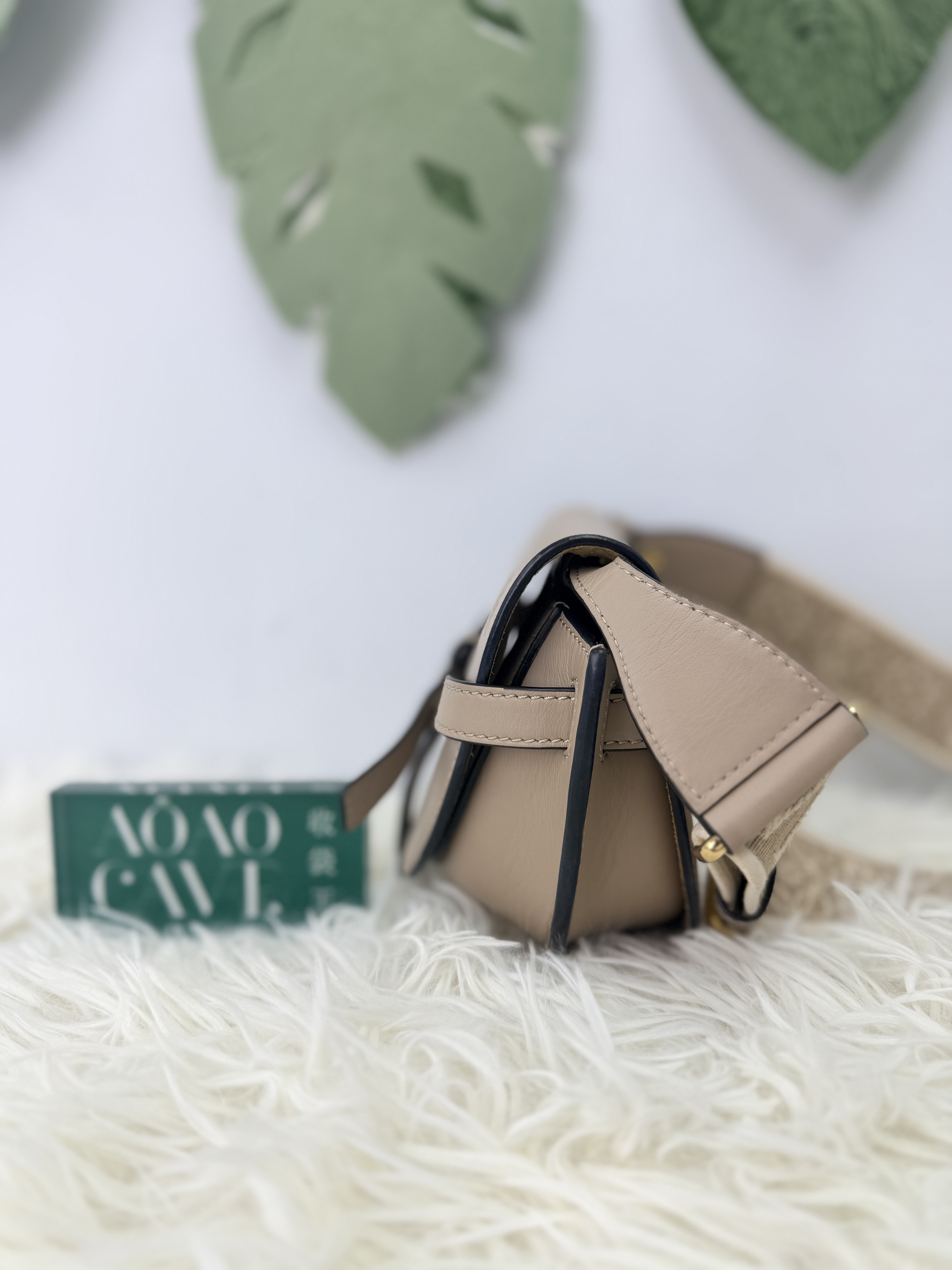 Loewe 🤍PRE OWNED Mini Gate 沙色馬鞍包 斜肩包🤎