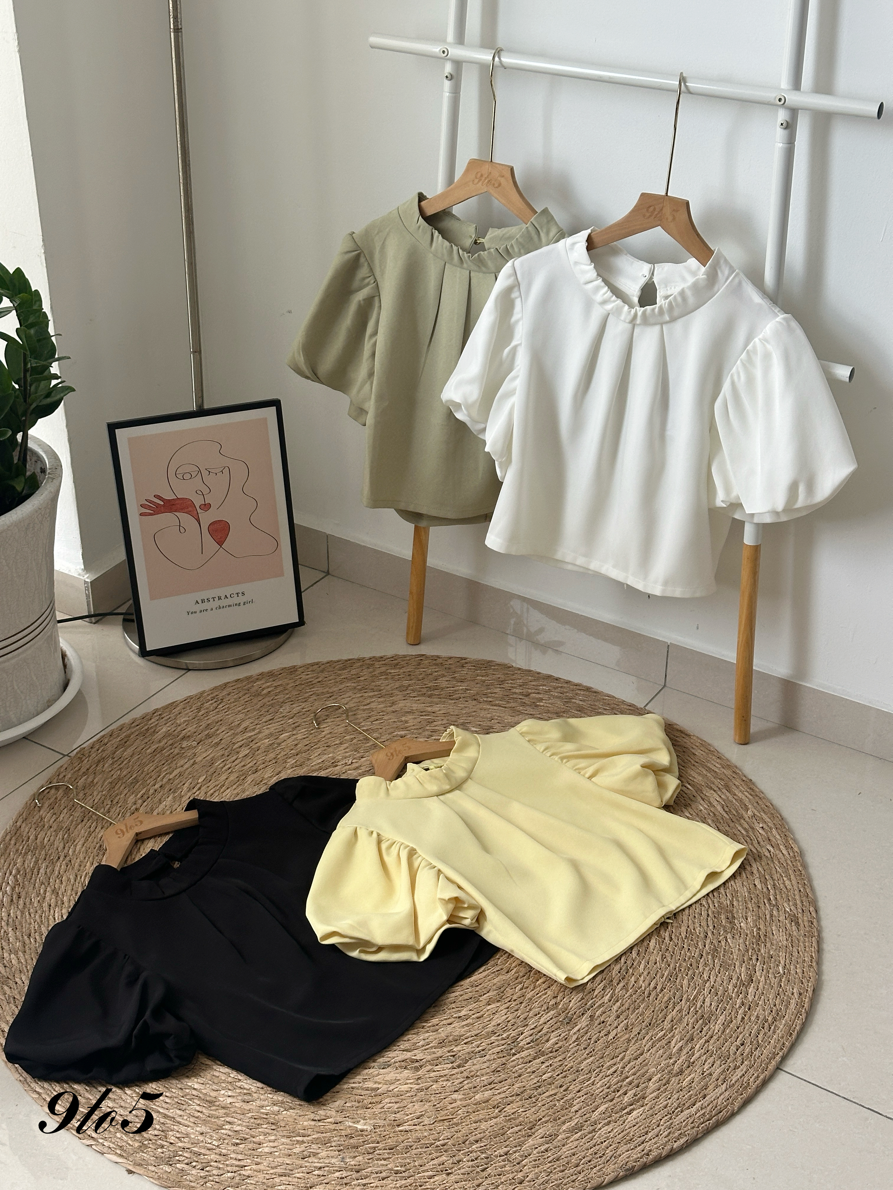 T4132 Puff Sleeve Crop Top - 4 Colors 