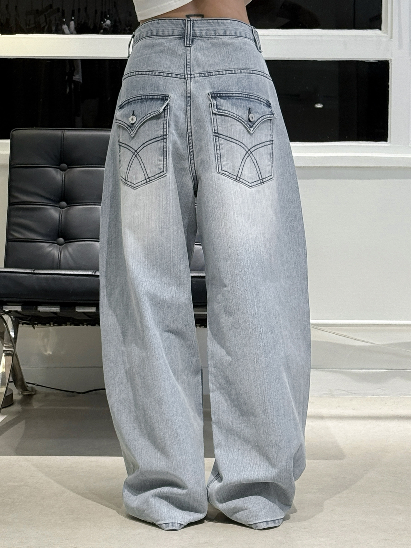翹臀!! 𝐇𝐢𝐠𝐡 𝐰𝐚𝐢𝐬𝐭 𝐫𝐞𝐥𝐚𝐱𝐞𝐝 𝐛𝐨𝐨𝐭𝐜𝐮𝐭 𝐝𝐞𝐧𝐢𝐦 𝐩𝐚𝐧𝐭𝐬