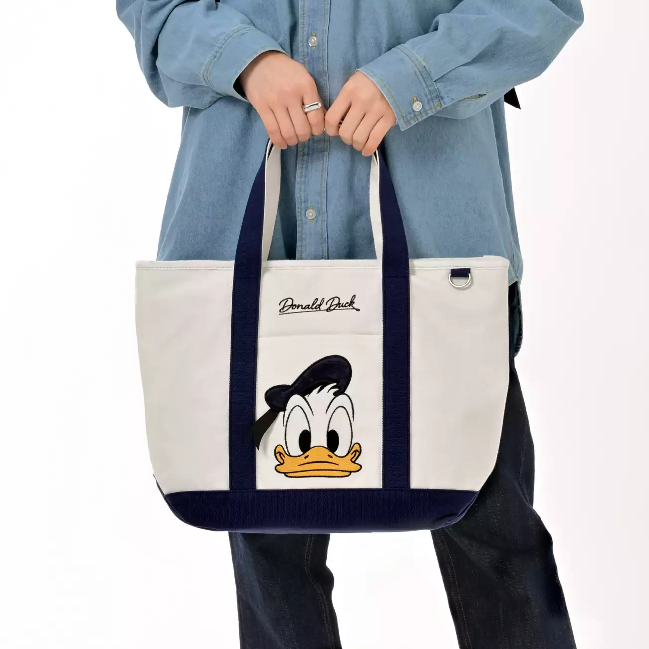 日本預訂📍日本唐老鴨DONALD FASHION 2026系列 - 手提袋(保溫款) 不包郵