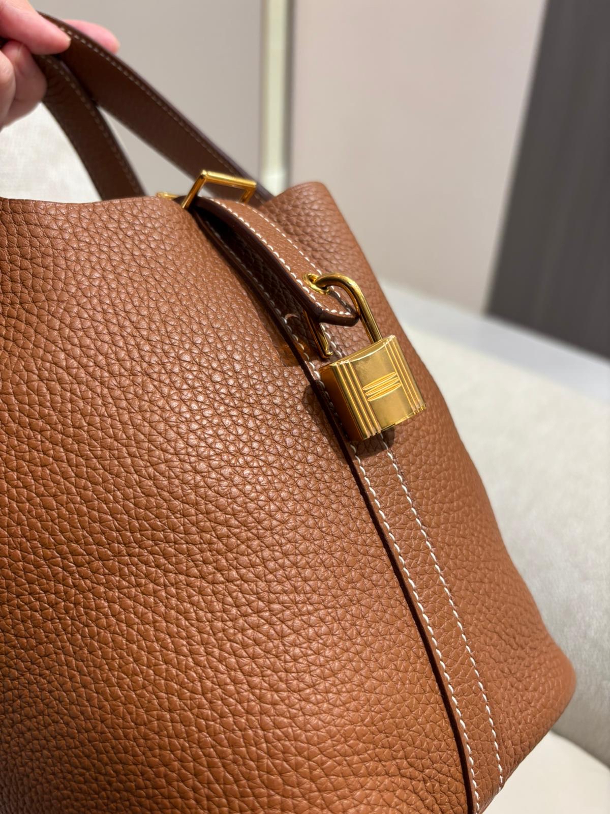 Hermes Picotin 18 Stamp B Gold 100%Authentic, 98%New ✅收據✅Key Lock✅Dust bag ✅Box