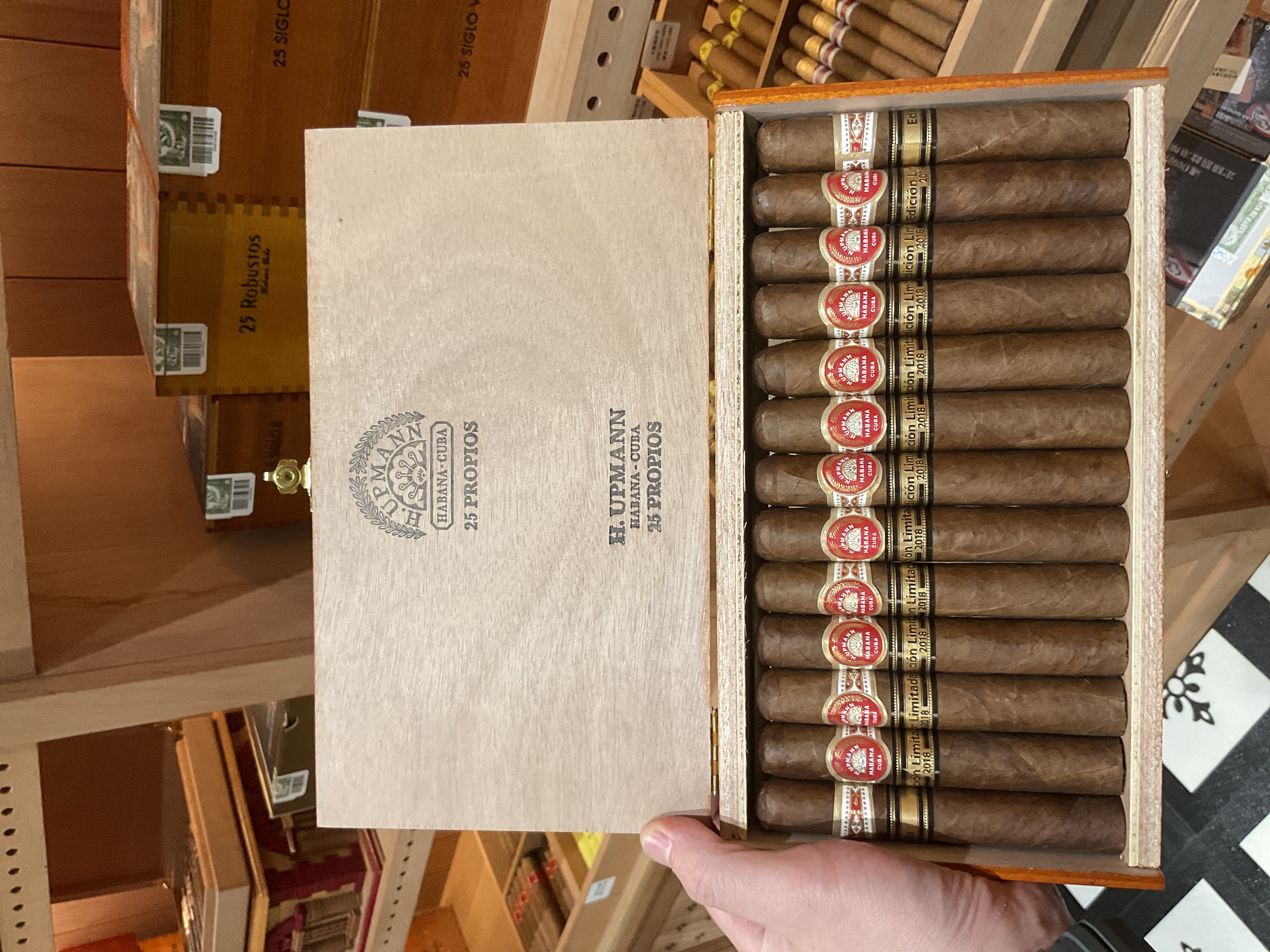 H.Upmann Magnum烏普曼2018年限（單支）