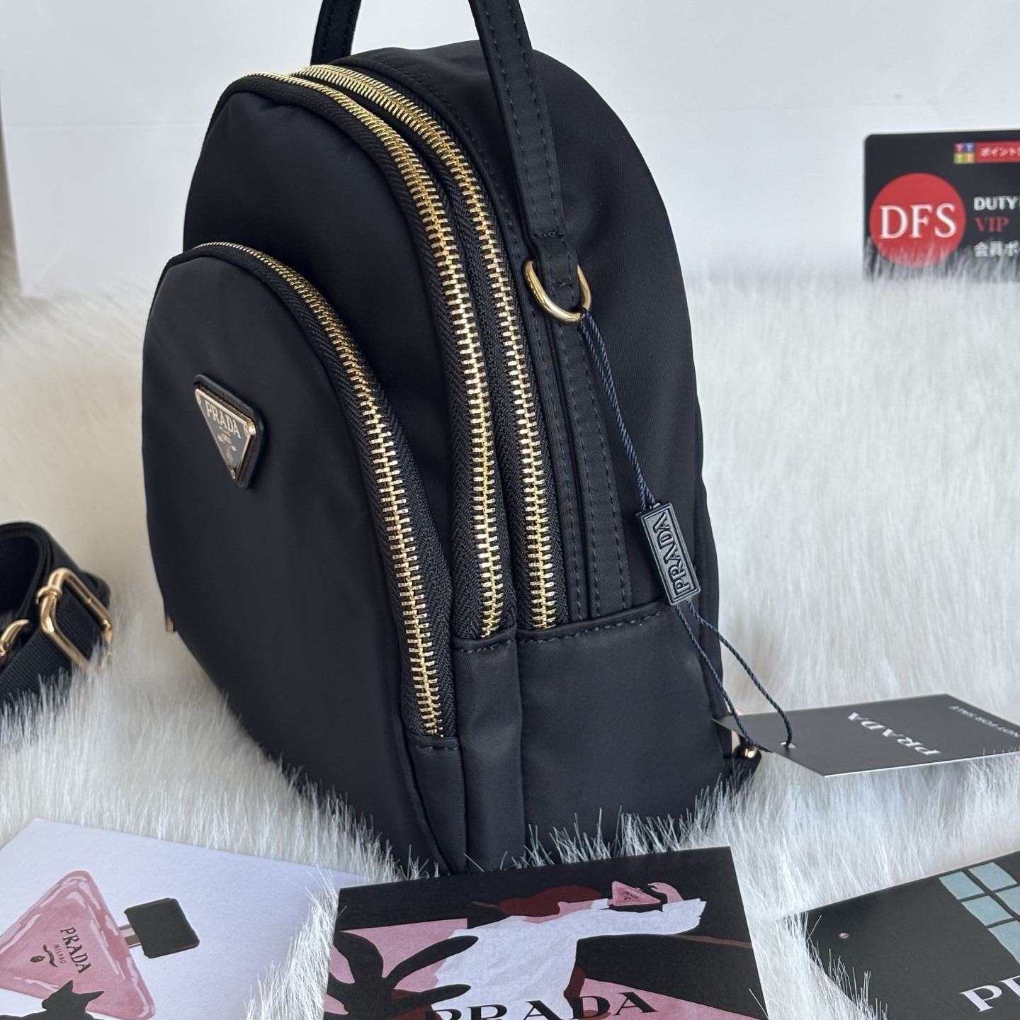 P**rada 美妝 VIP 禮贈迷你小書包雙肩包