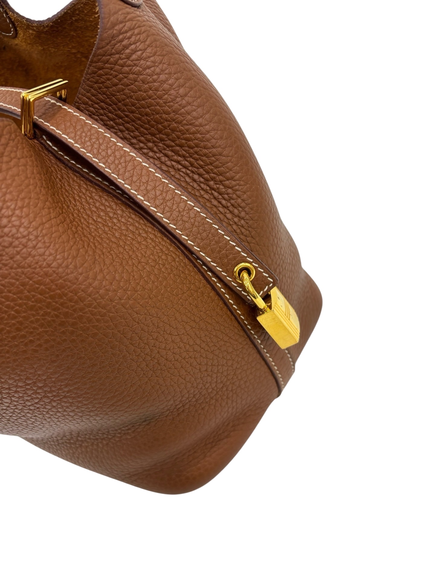Pre-Owned HERMÉS P18 Stamp Z / Product Code: 062008