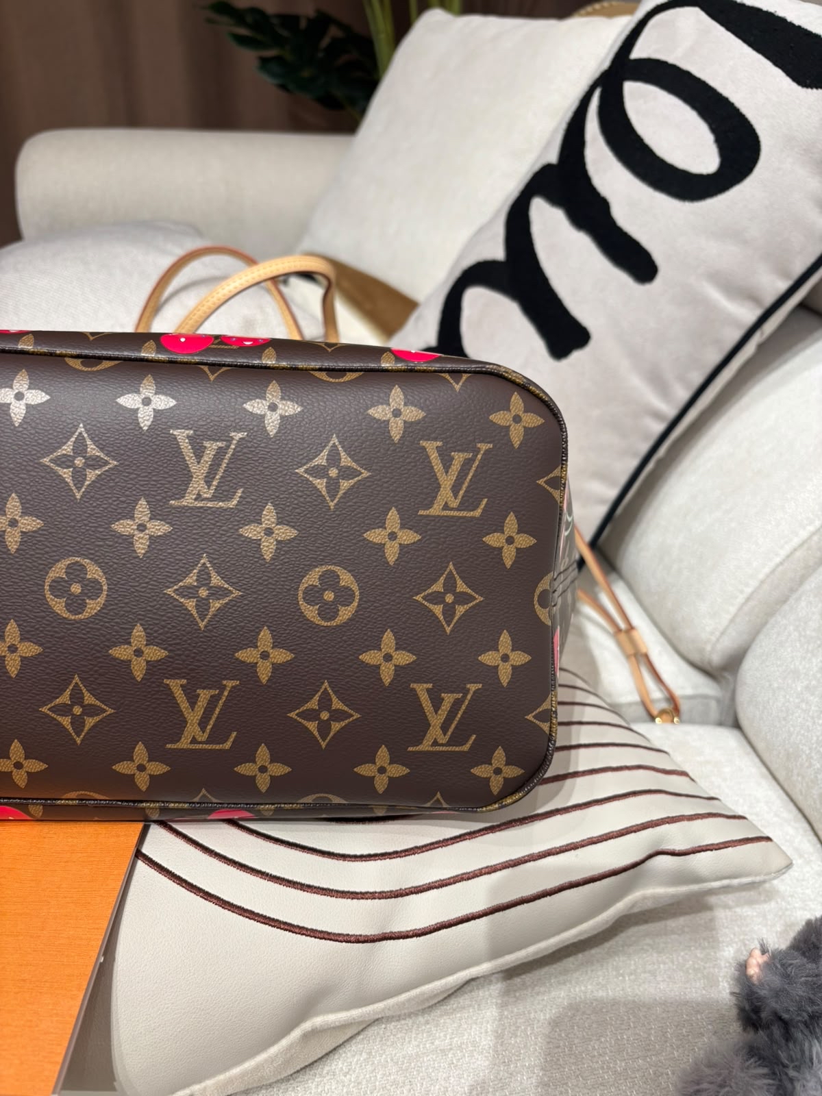 未使用品 Lv neverfull mm x TM M13263 cherry  Takashi Murakami Brown Monogram Cherises Neverfull MM 2025 100%Authentic, Unused未使用品 ✅收據✅Pouch✅Dust bag 