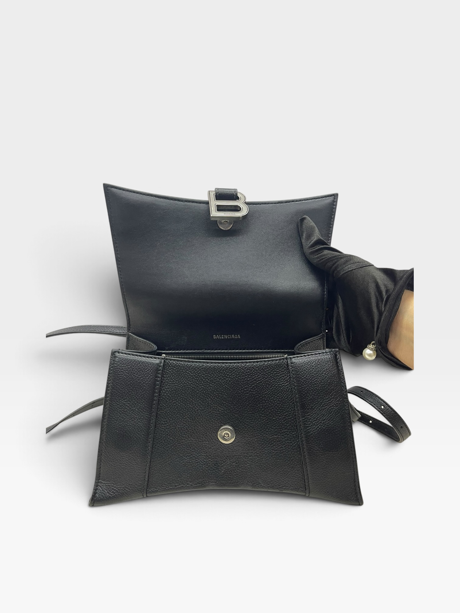 Pre-Owned BALENCIAGA Hourglass Shoulder Bag / Product Code: 102913