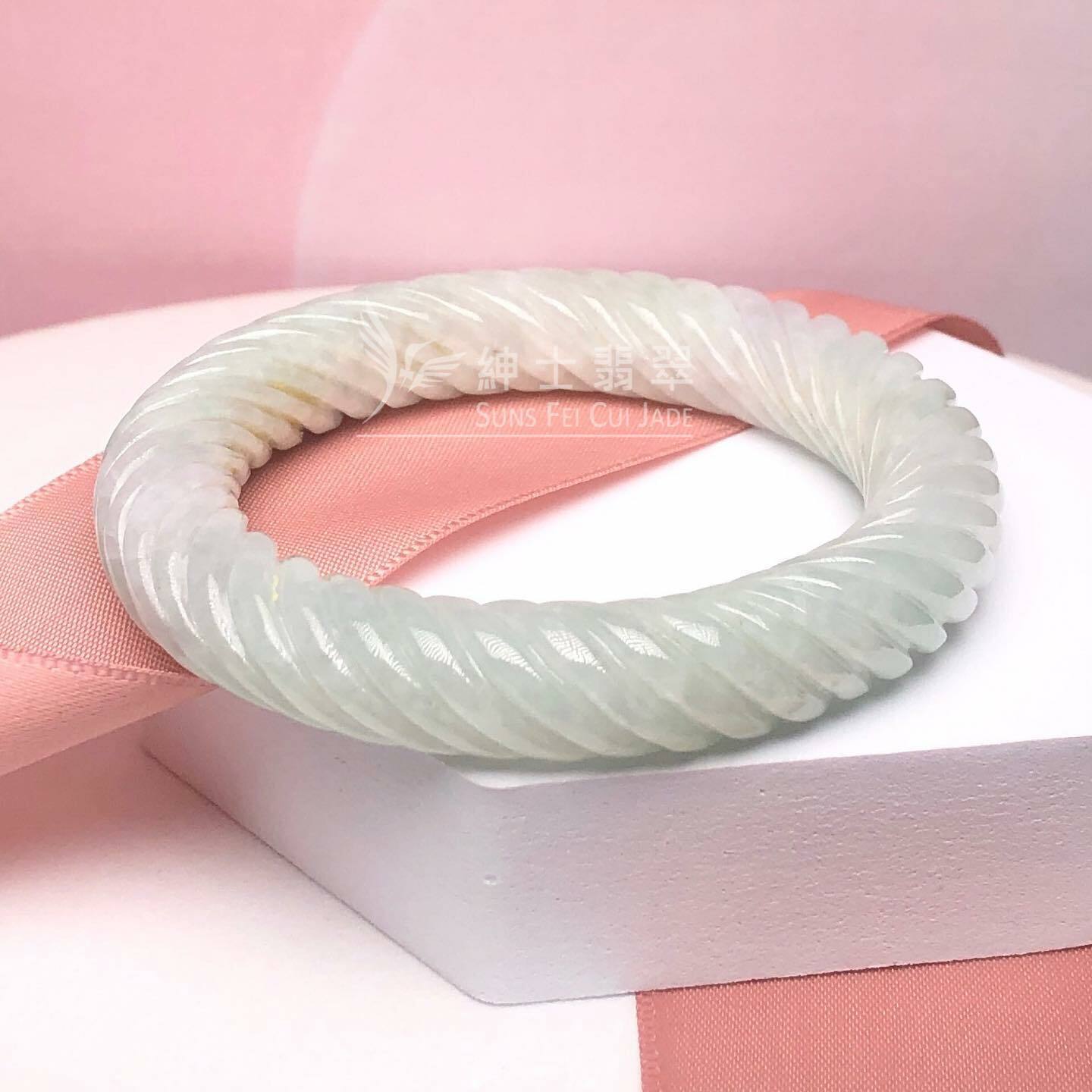 會卡淡綠扭紋鐲 48.5mm