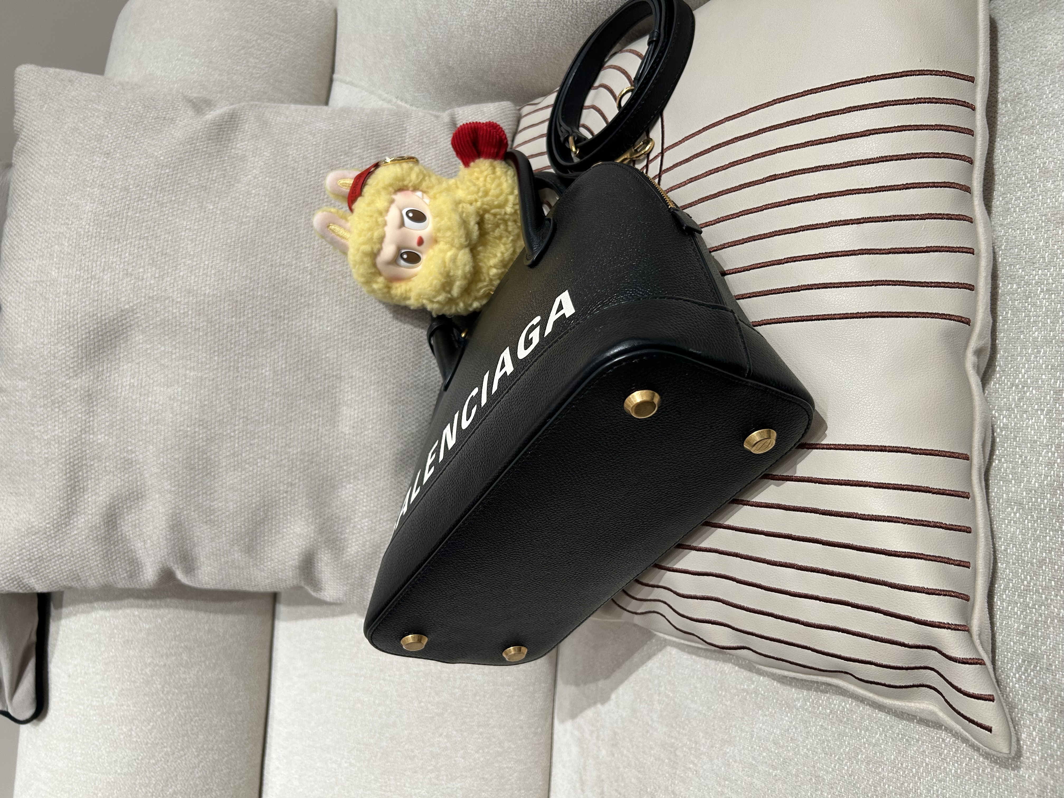 Balenciaga Ville 2way Bag 黑色牛皮 100%Authentic, 98%New ✅Key Lock✅Dust bag