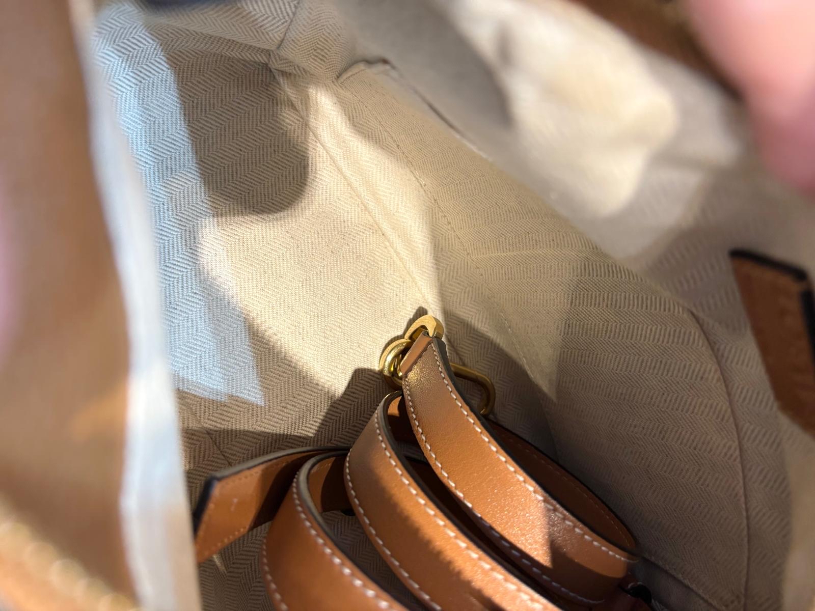 Loewe Puzzle Small Tan Calfskin 100%Authentic, 98%New ✅Tap✅Booklet✅Dust bag