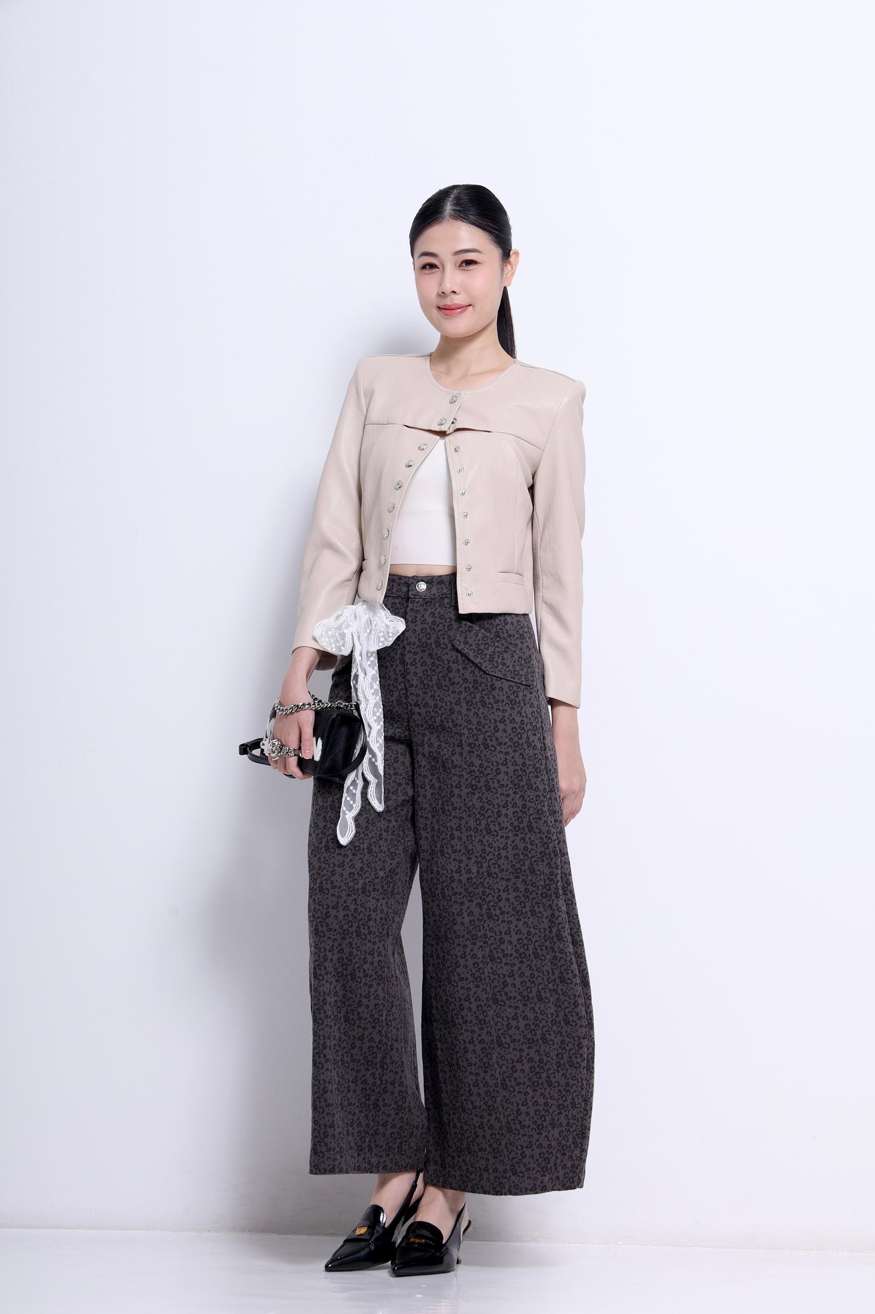 CB2710 MIX FABRIC LONG SLLV BUTTON JACKET
