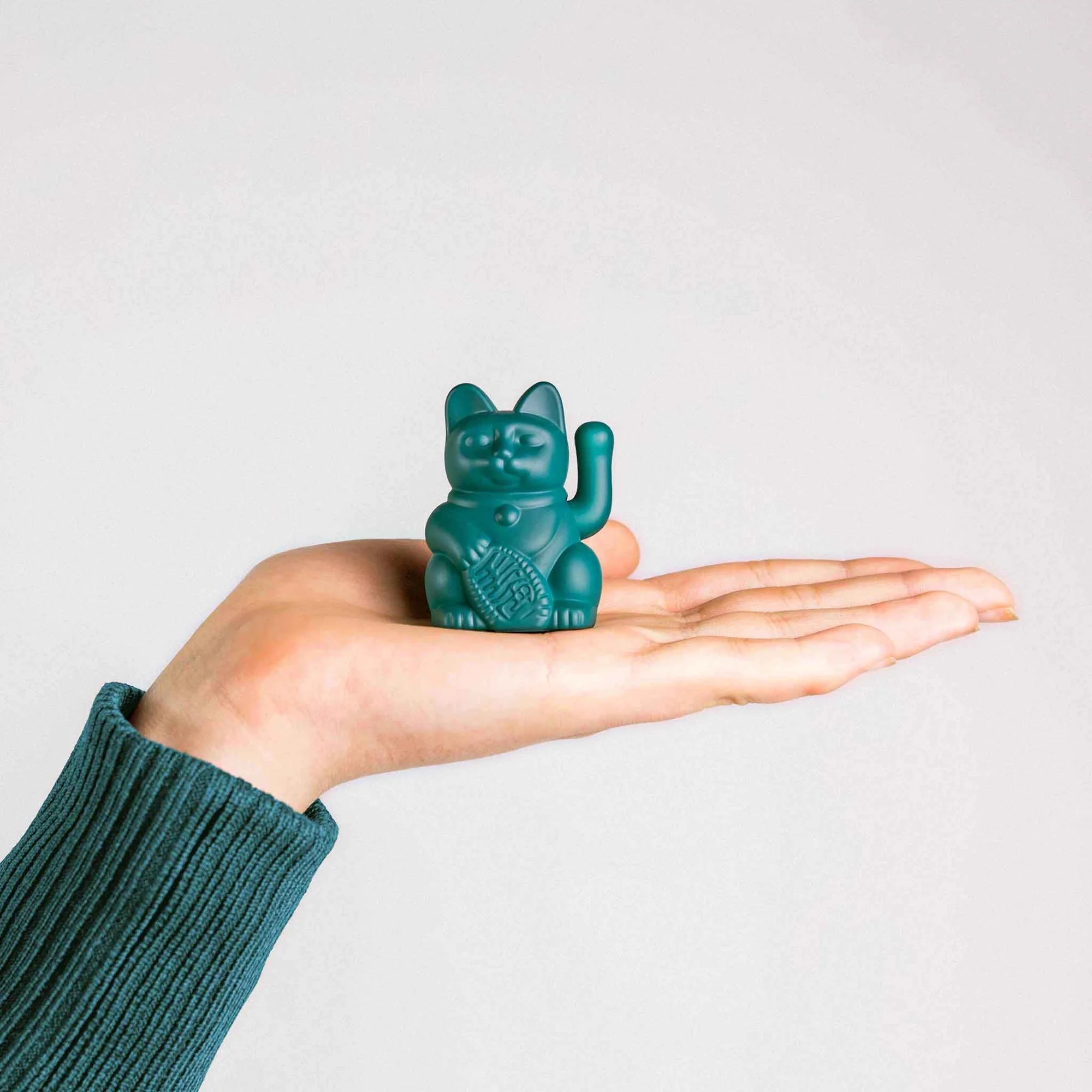 📦訂購 Donkey Products Lucky Cat Solar (GREEN) 綠色 太陽能 招財貓