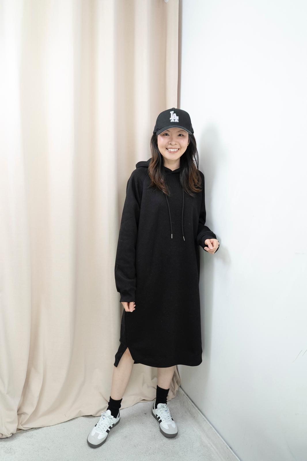 加絨有帽衞衣連身裙（黑色）