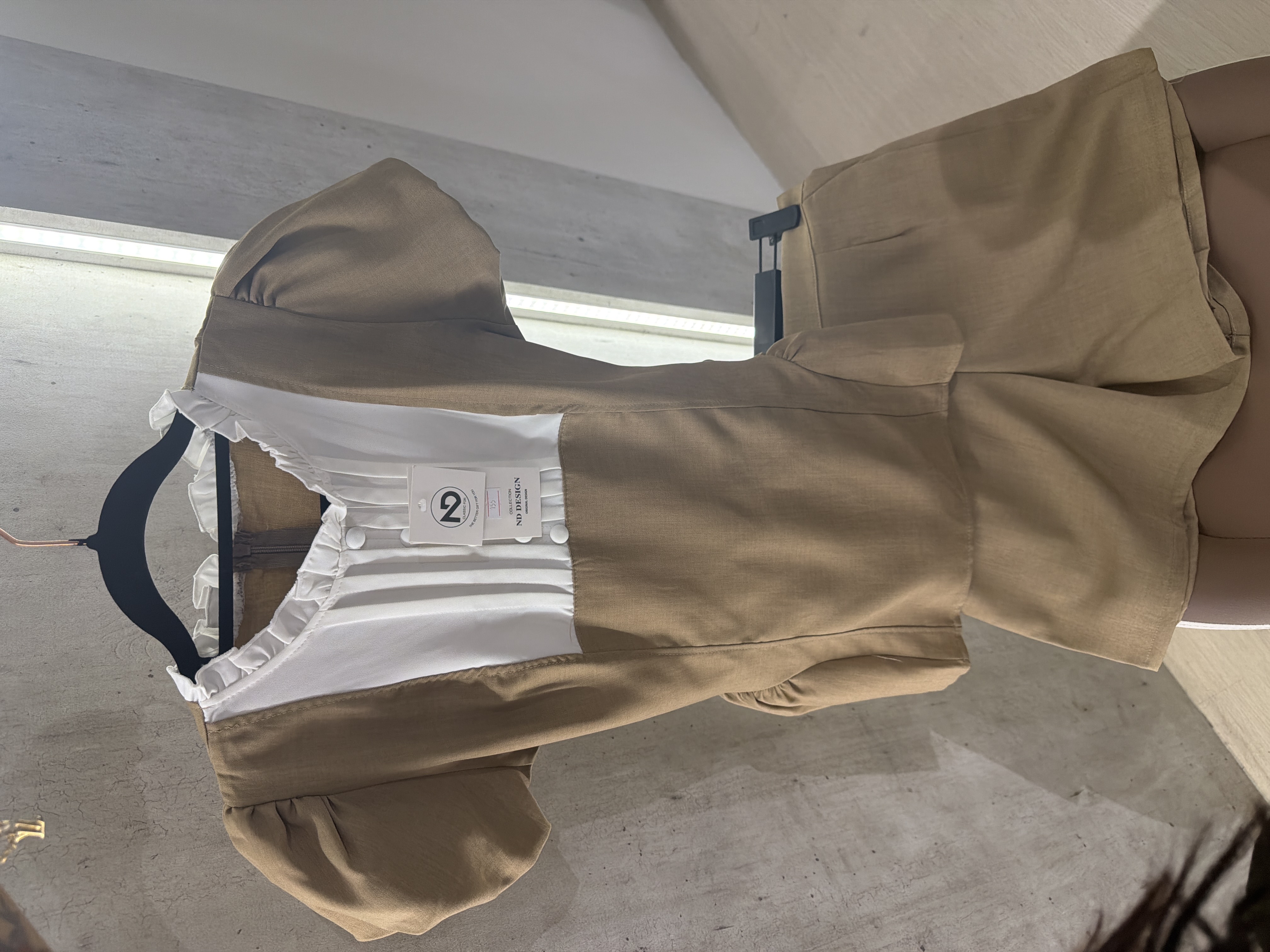 田園風復古泡泡袖褶皺洋裝两件套