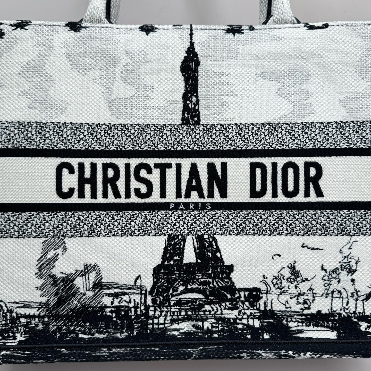 Pre-Owned Dior Booktote / Product Code: 26040718