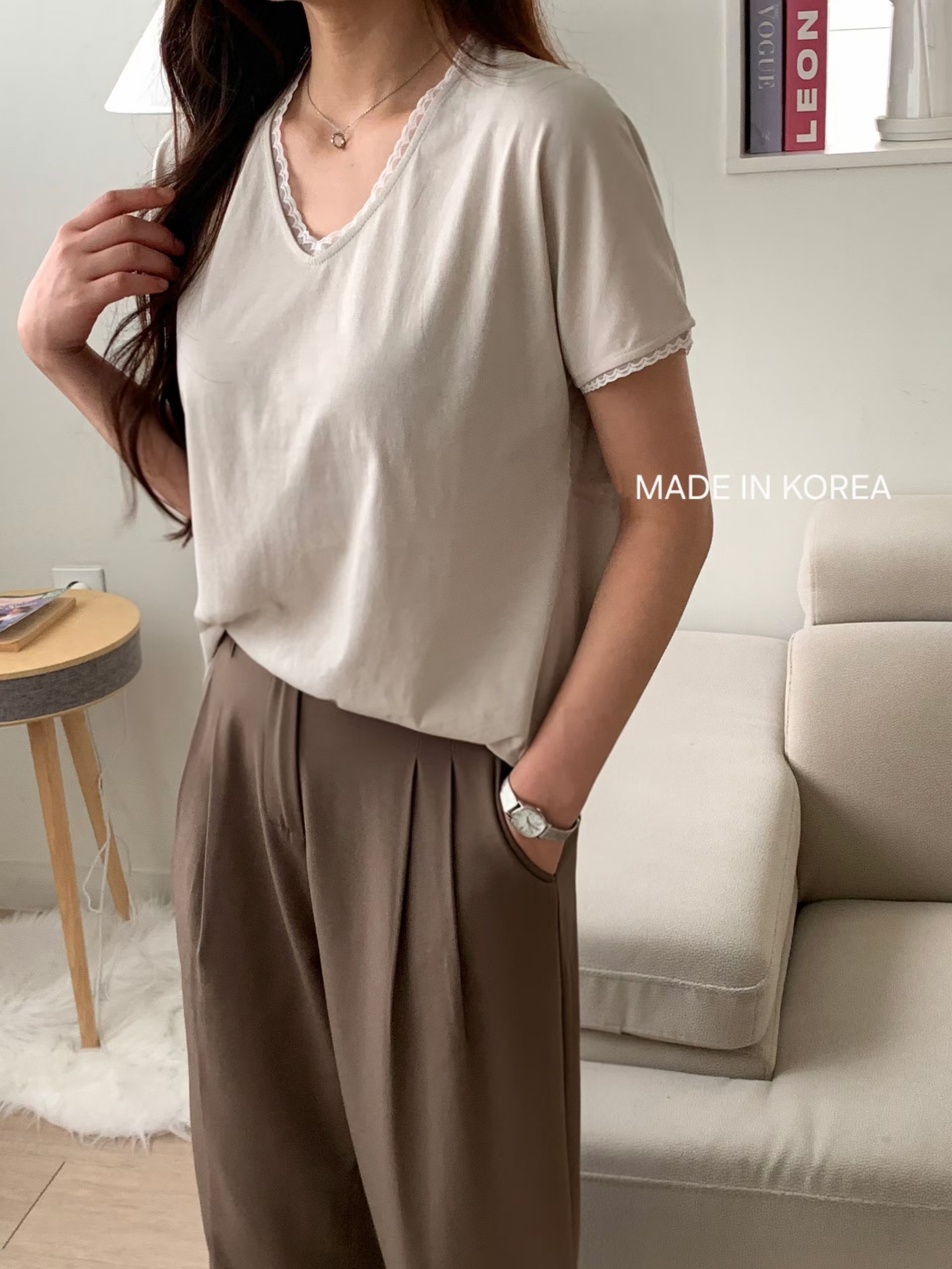 E5001 V領lace邊top