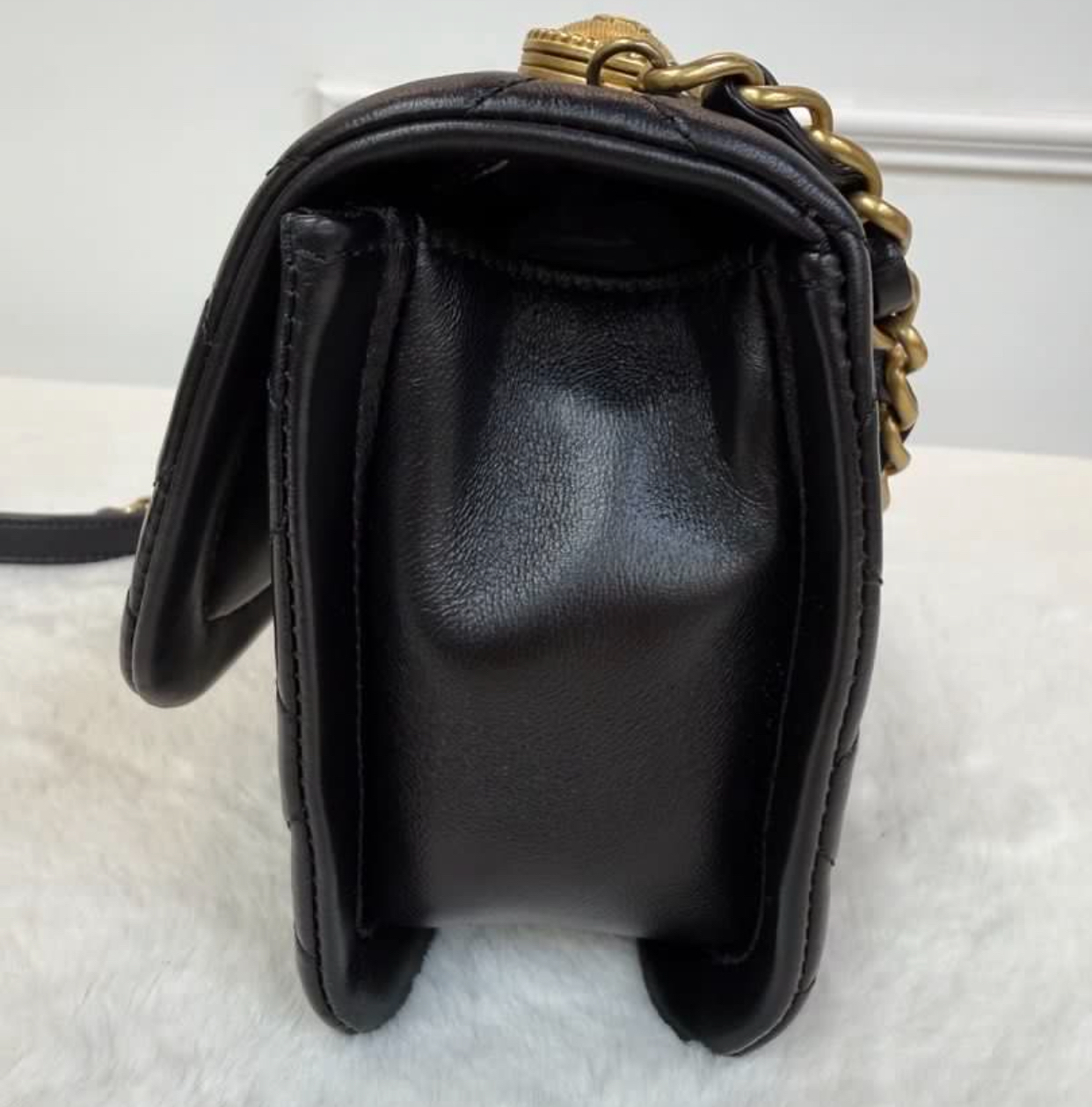 Chanel香奈兒 金幣豆腐包 小號 黑色金扣「軟熟，極度舒適」