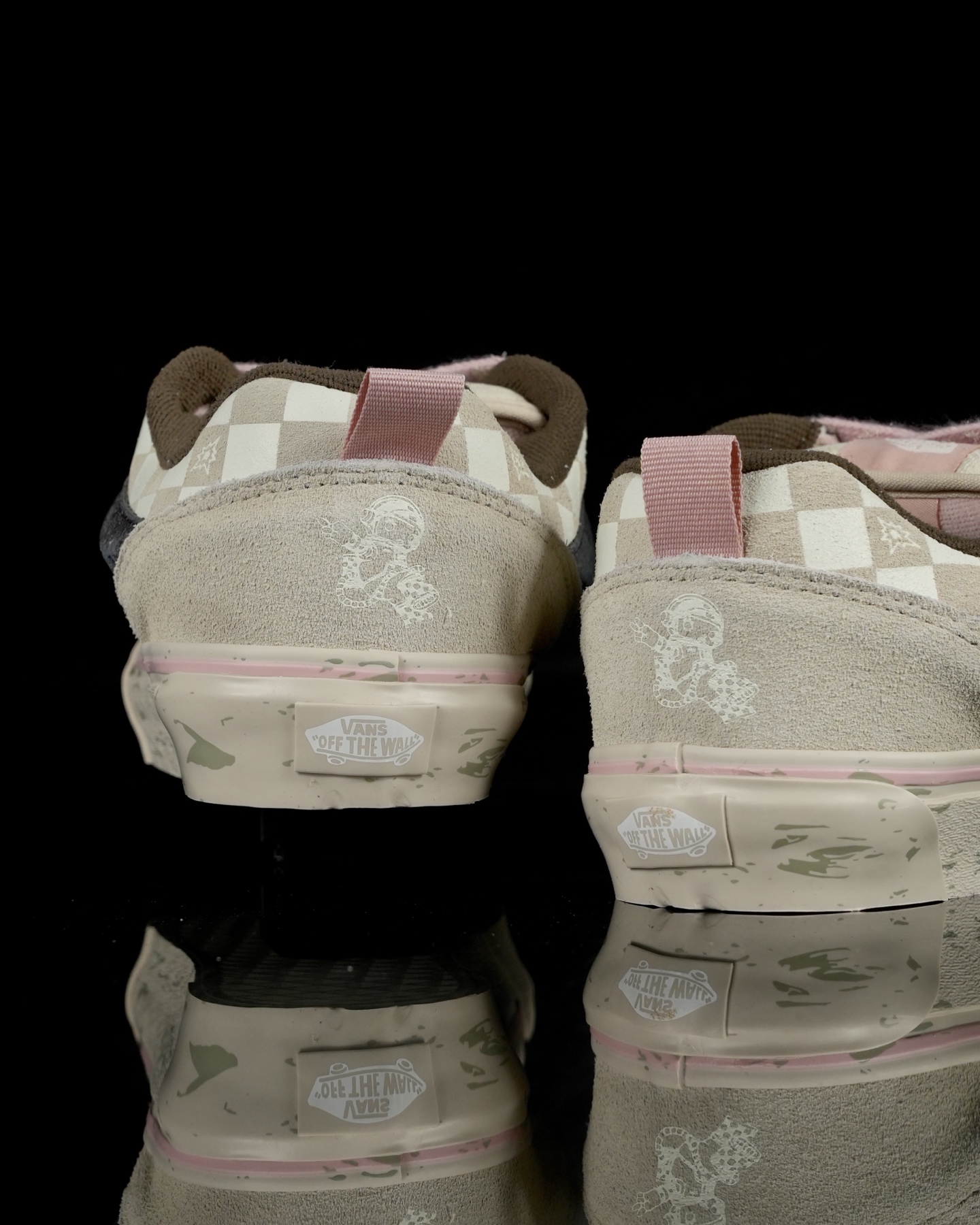 Vans Authentic Pop Mart Space Molly VN000EE6H11