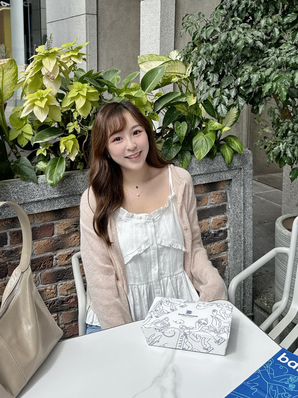 【日常甜美】荷葉邊拼接吊帶上衣