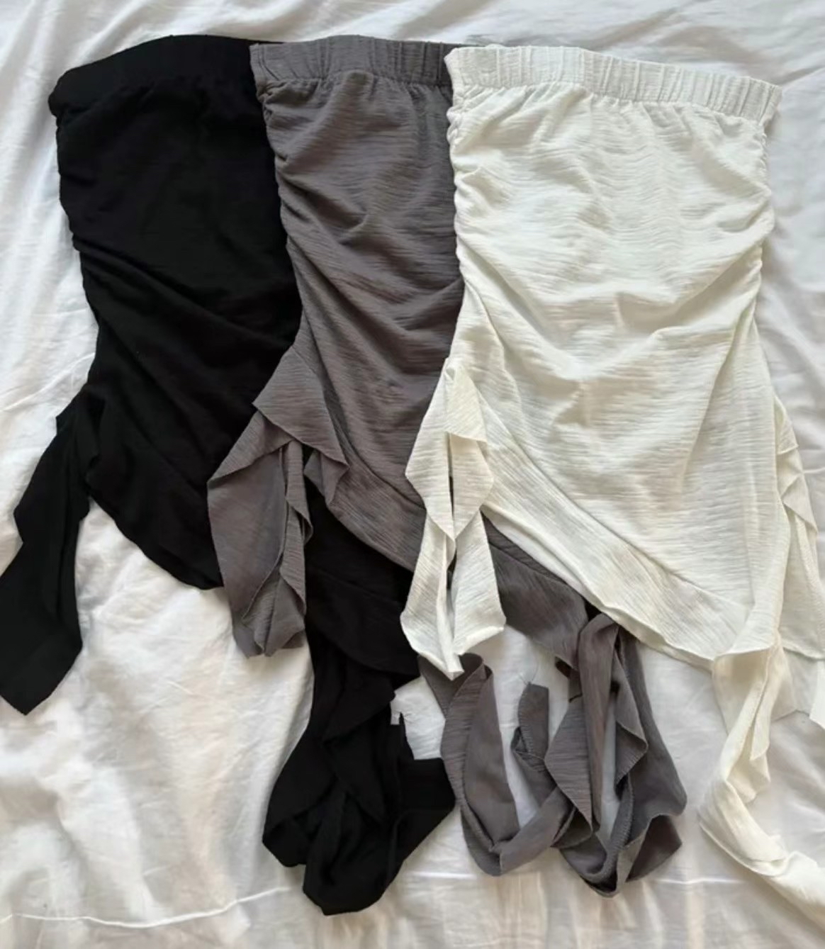 韓國不規則下擺抹胸Top