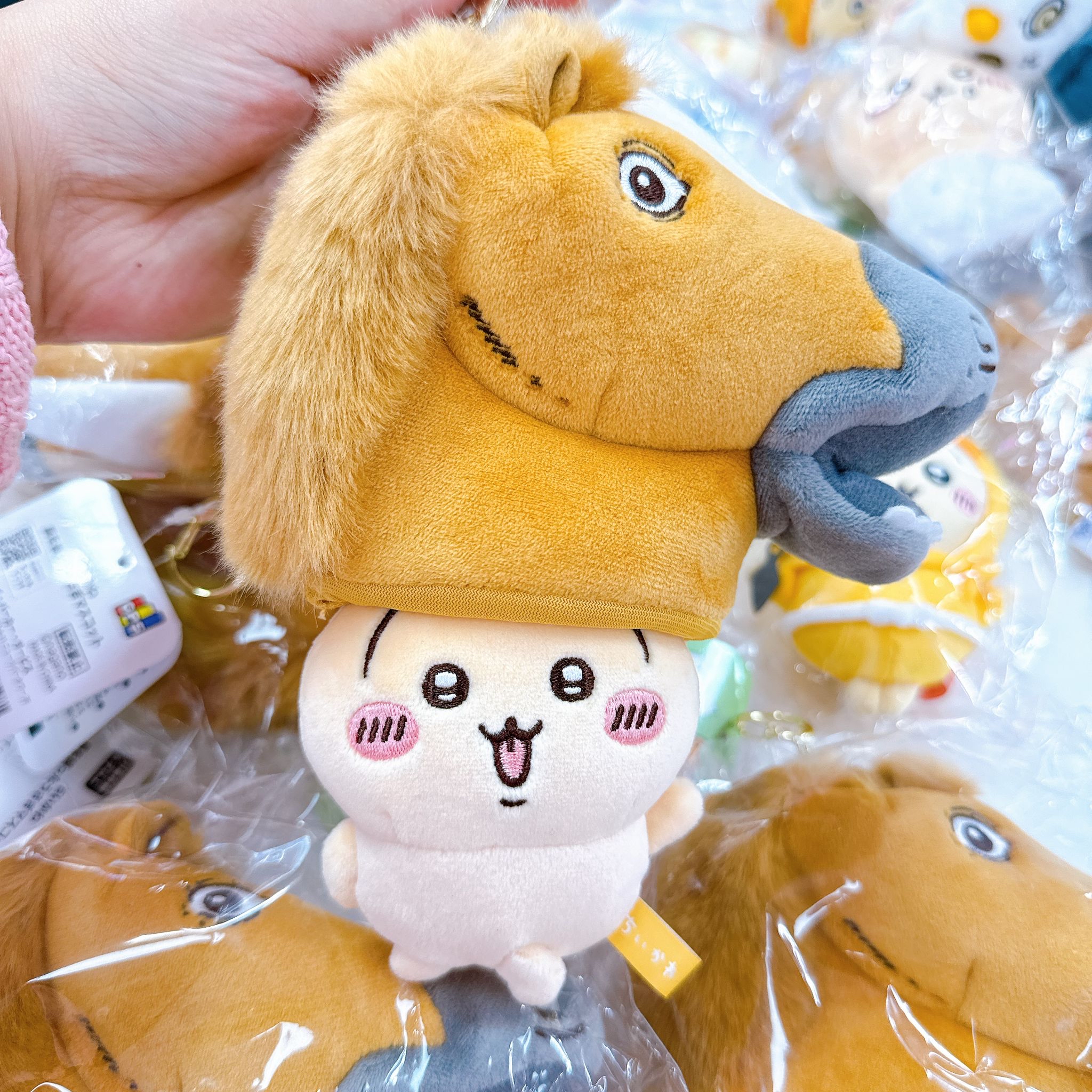 日本直送chiikawa 兔兔馬頭掛飾