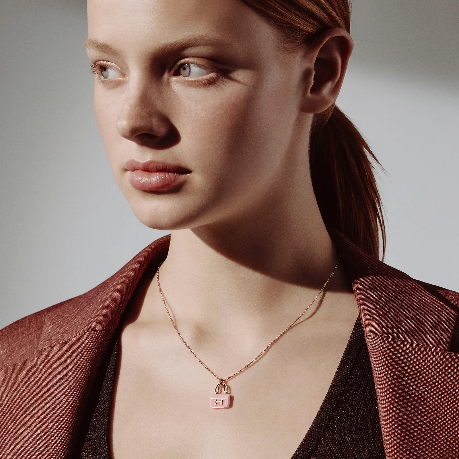 Hermes 全新🆕 Opale Rose Constance 玫瑰金長項鍊