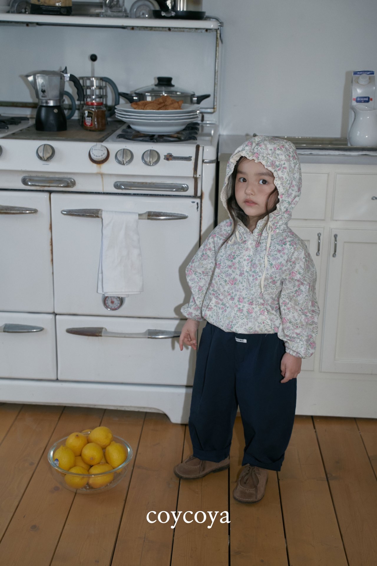 🌸預訂 韓國直送🌸🇰🇷COYCOYA兩色蕾絲花邊碎花連帽上衣