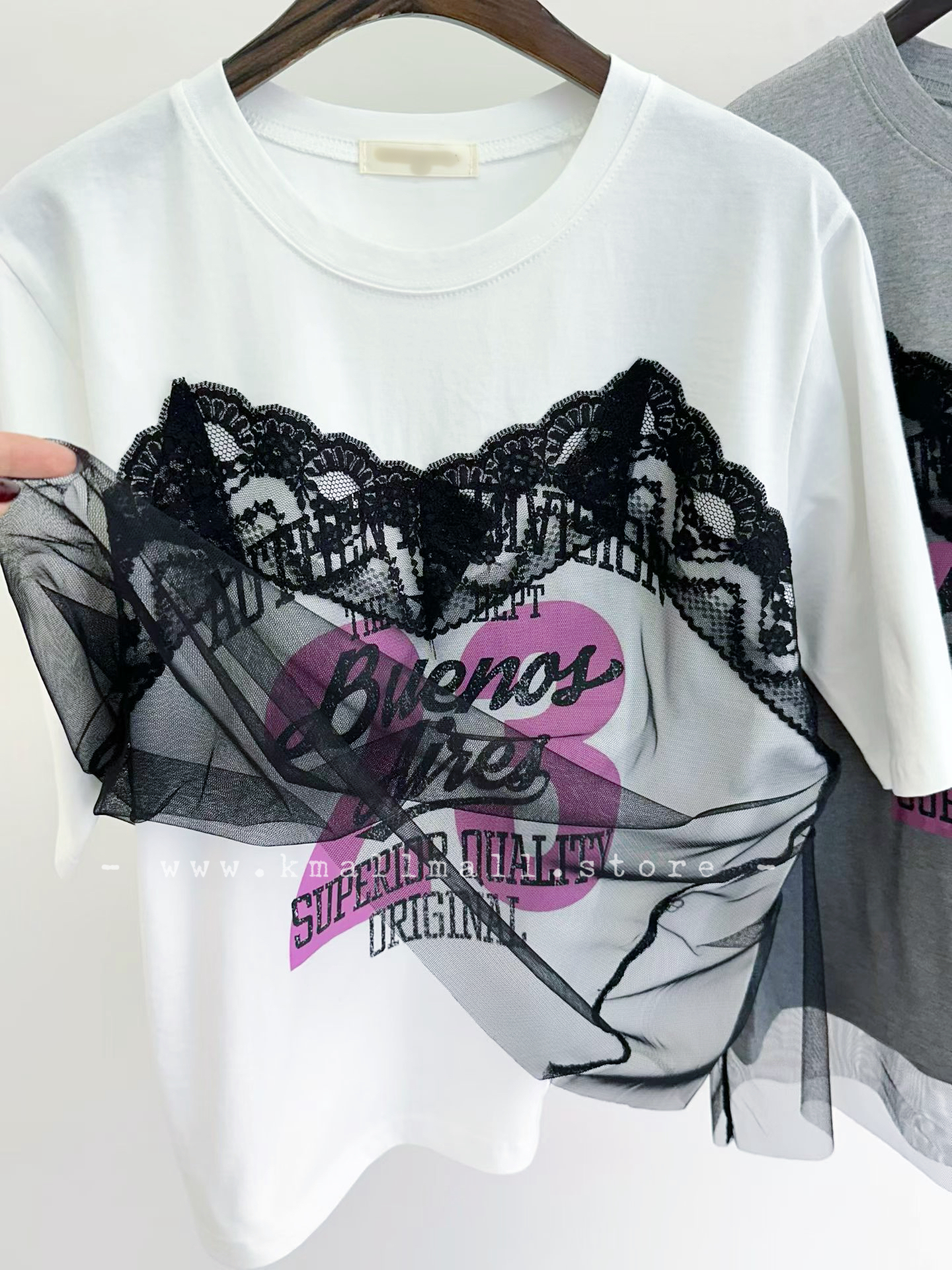 🌼初春優惠🍀 英文字拼LACE網紗Tee