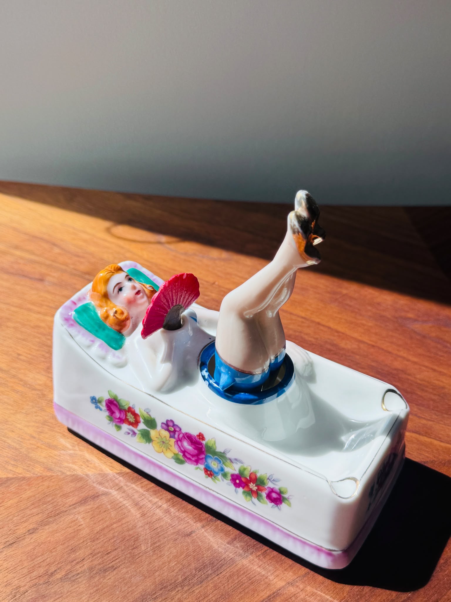 Rare! Vintage C.a. 1950s Japanese Pin-Up Girl “Naughty Nodder” Ashtray (MT2613)