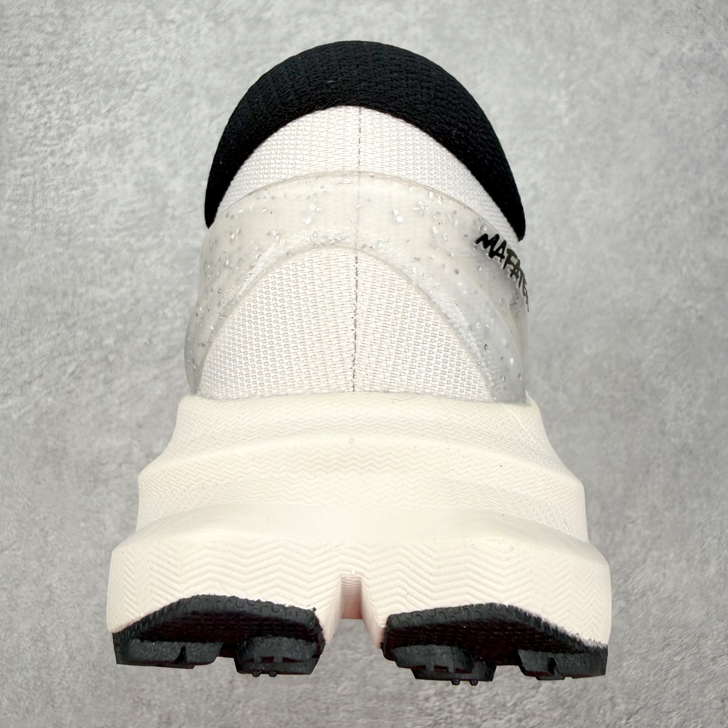 Hoka One One Mafate X