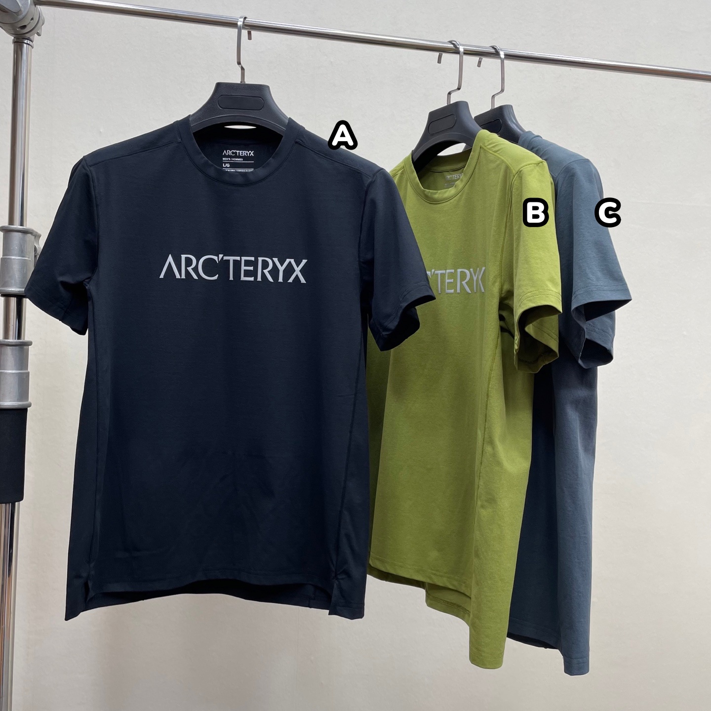 Arc'teryx 運動休閒速乾短袖Tee