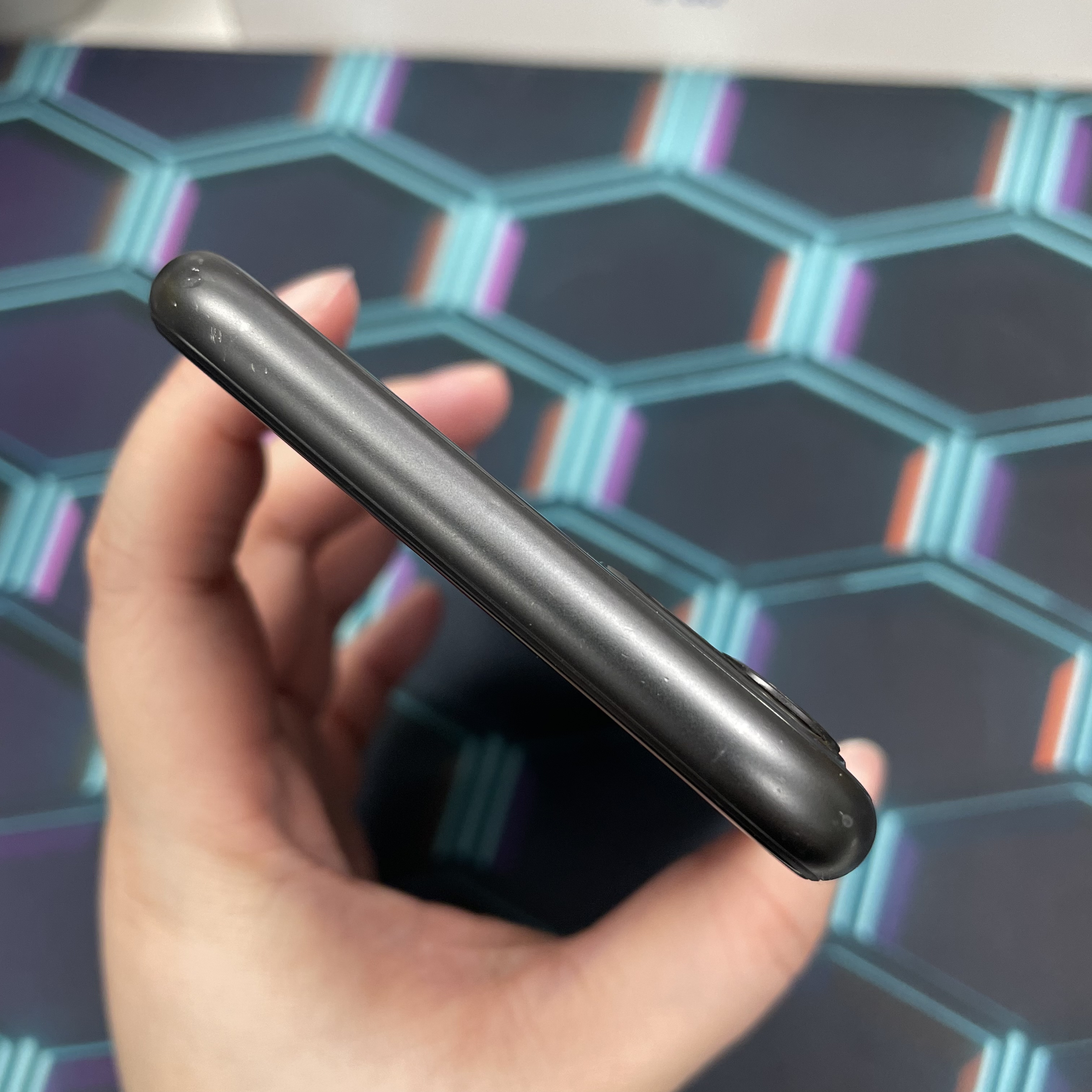 *5905 11 超靚機 128GB 電75 黑色 black 代用non