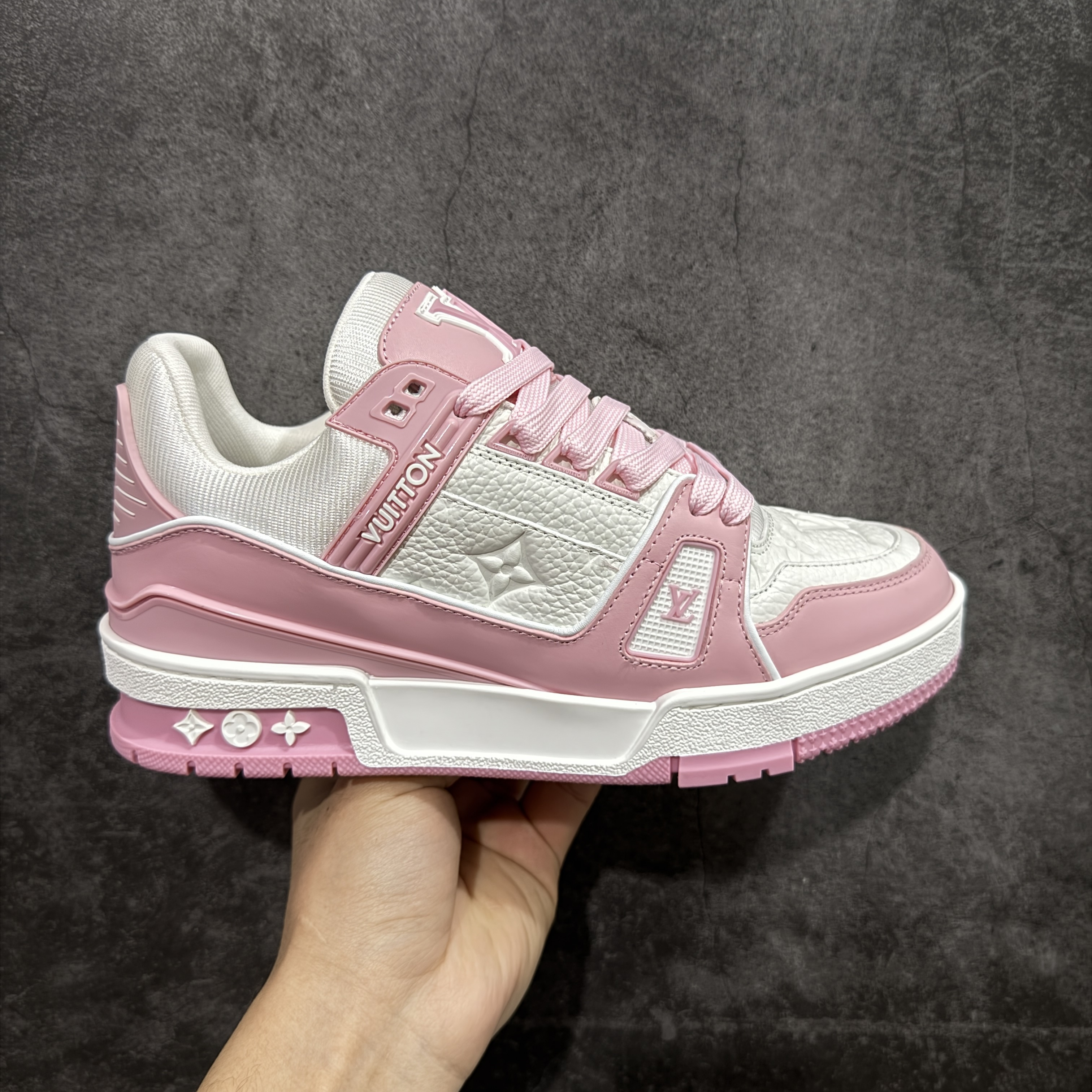 Louis Vuitton LV Trainer 