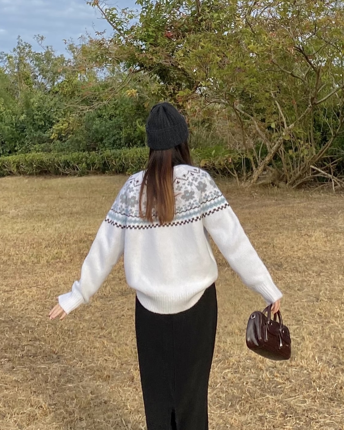 氛圍感圖騰冷衫 現貨