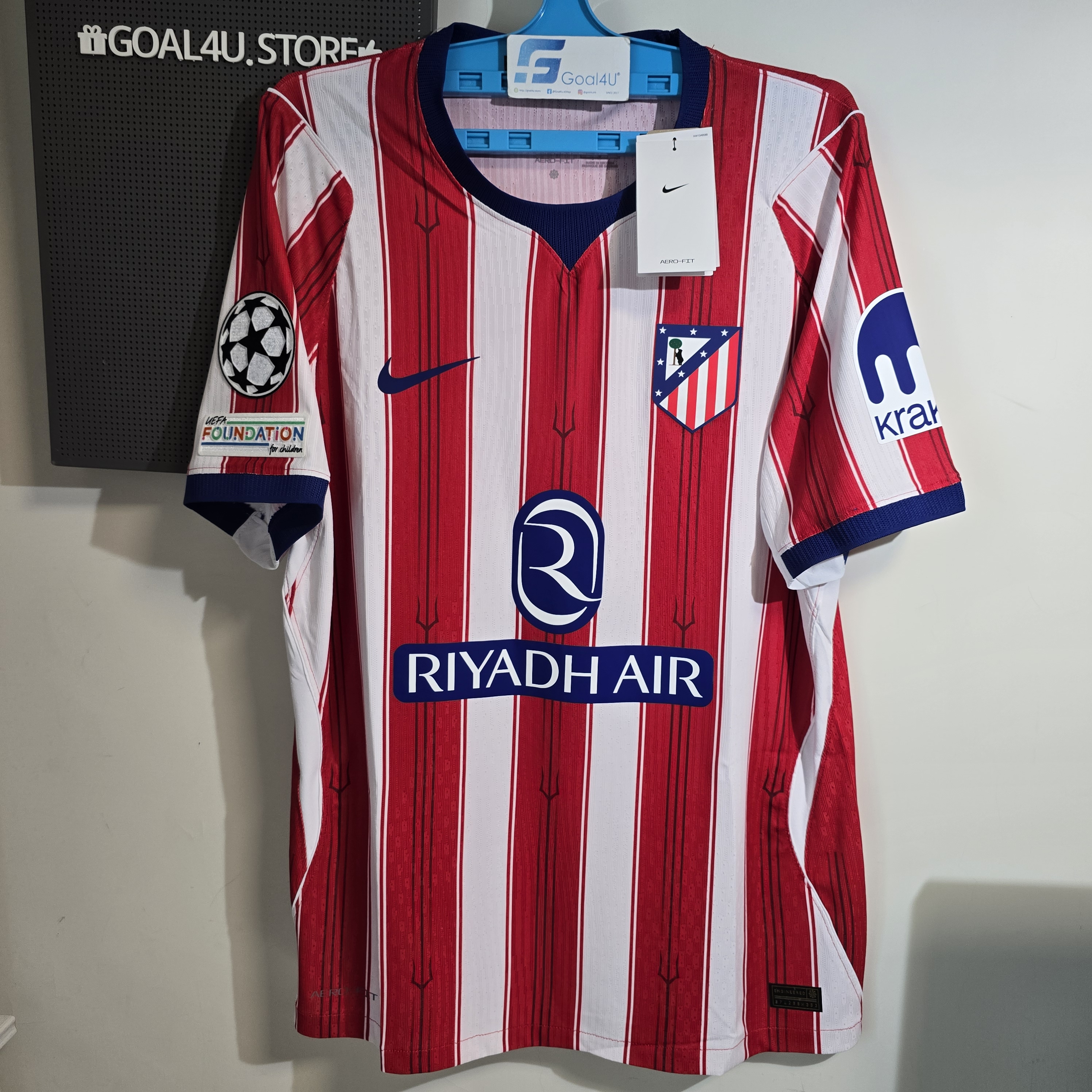 Nike Atletico Madrid 馬德里體育會 2026-27 主場球員版球衣 (可加印字章) II2740