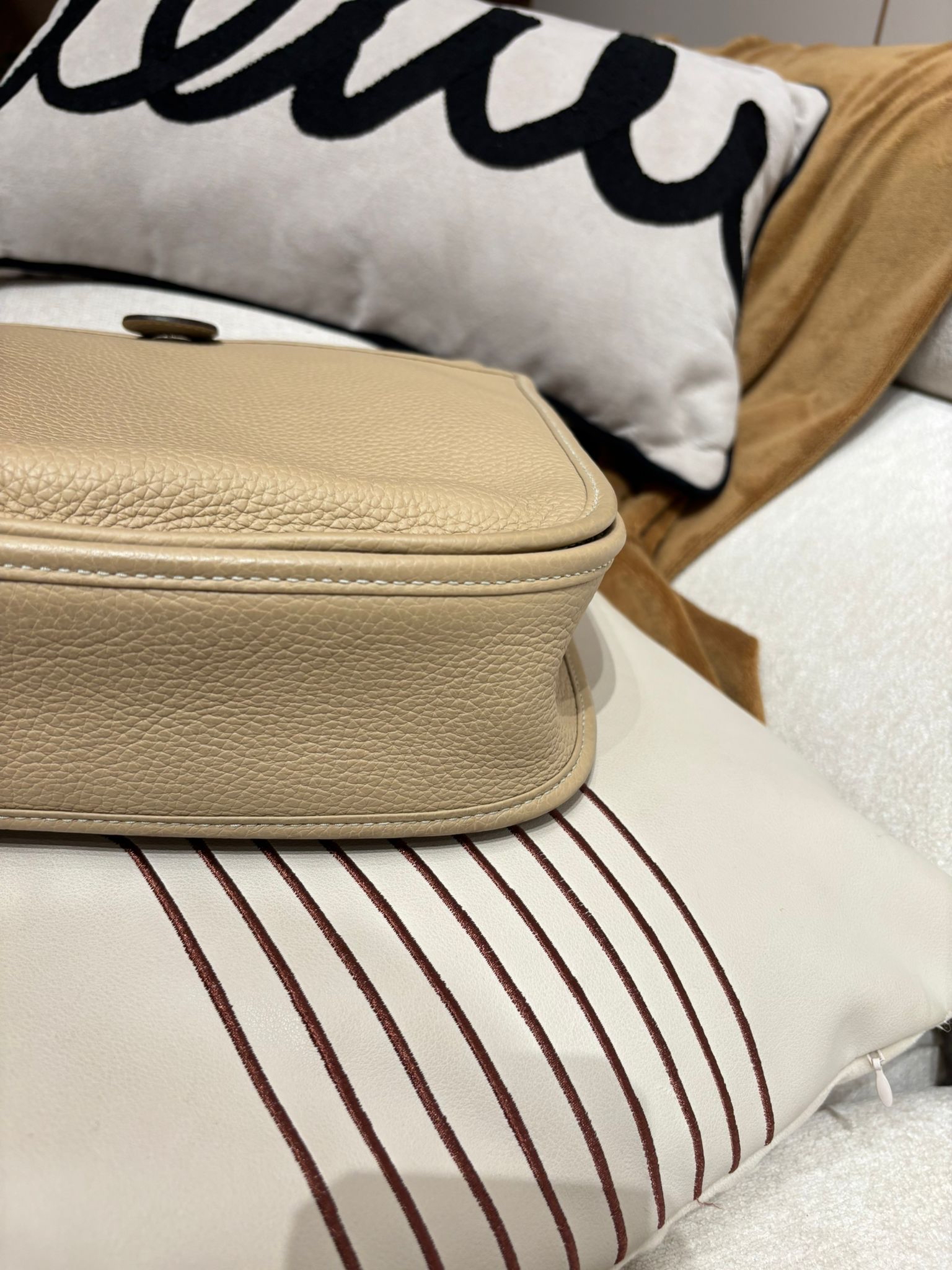Hermes Evelyne 29,風衣灰,STAMP U 100%Authentic ,98%new ✅收據副本✅dust bag✅肩帶 ✅Box