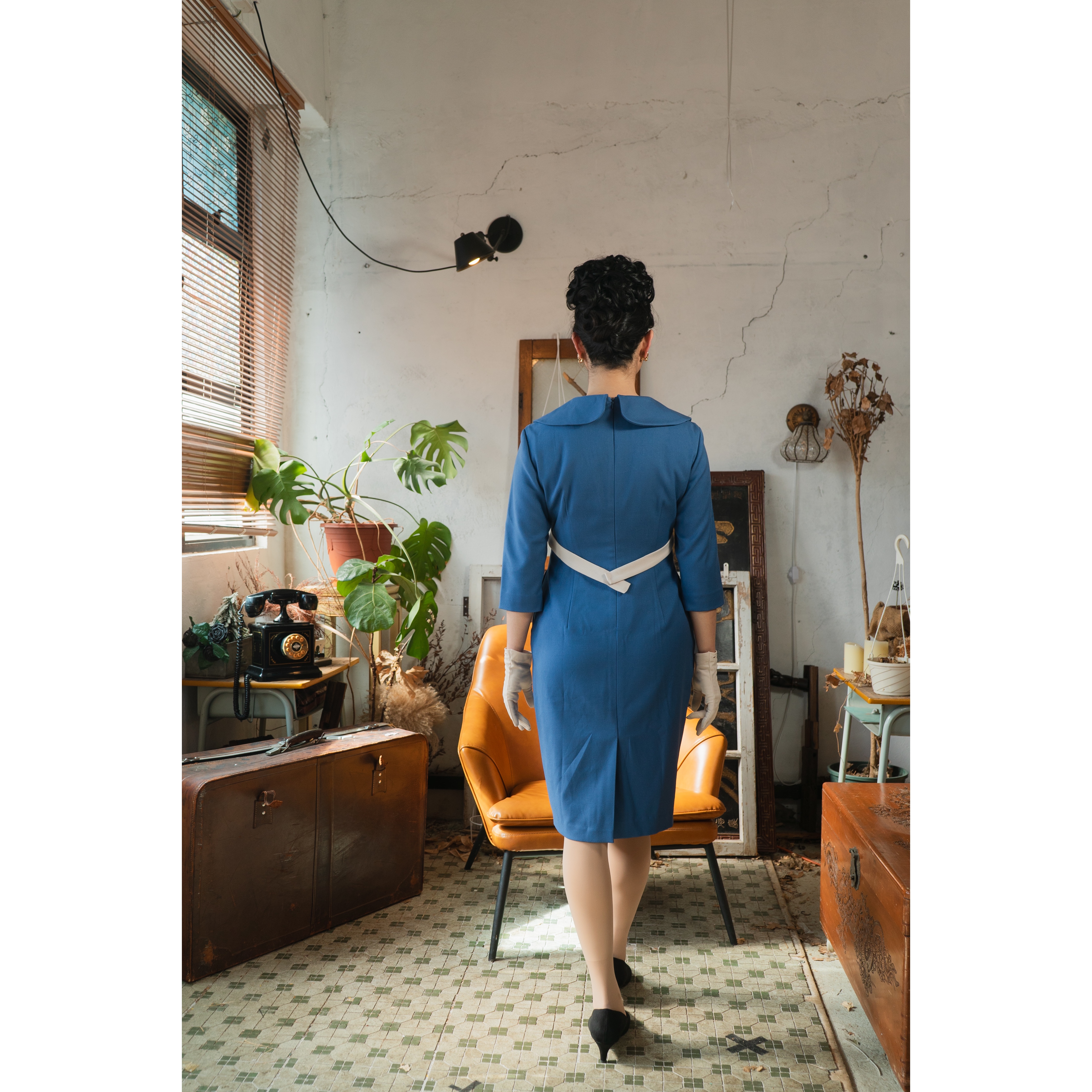 (Ready Made) 1960s Style Blue & White Secretary Wiggle Dress(FM193)