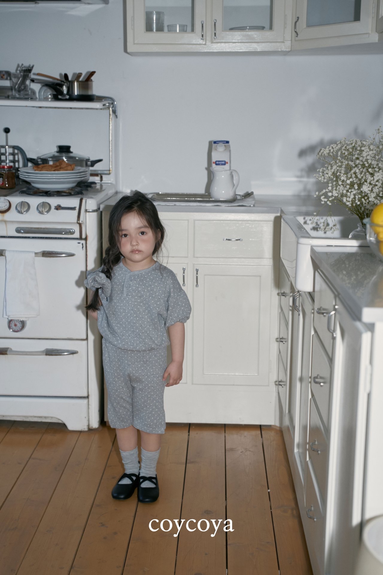 🌸預訂 韓國直送🌸🇰🇷COYCOYA兩色波點開衩七分褲