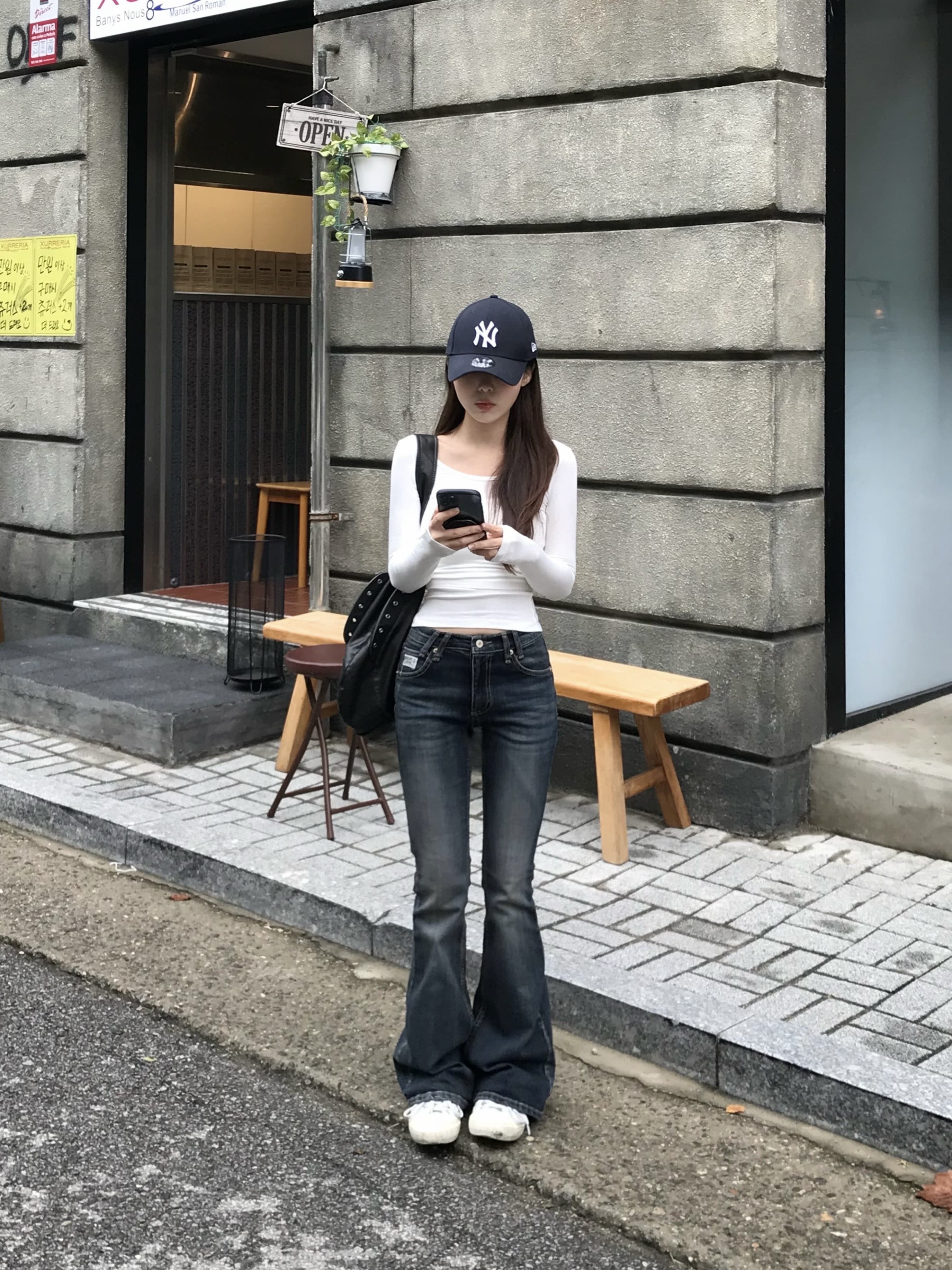 Vintage Washed Low-Rise Flare Jeans