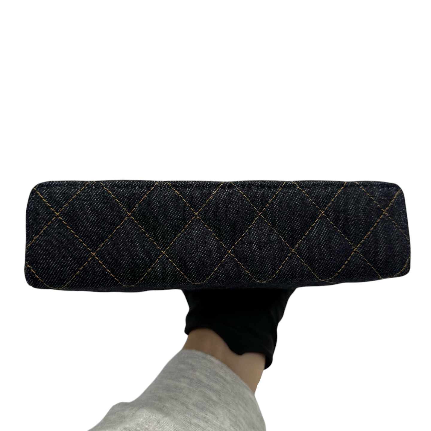 Pre-Owned CHANEL Denim Quilted Top Handle Slim Vanity Case / Product Code: 26051504