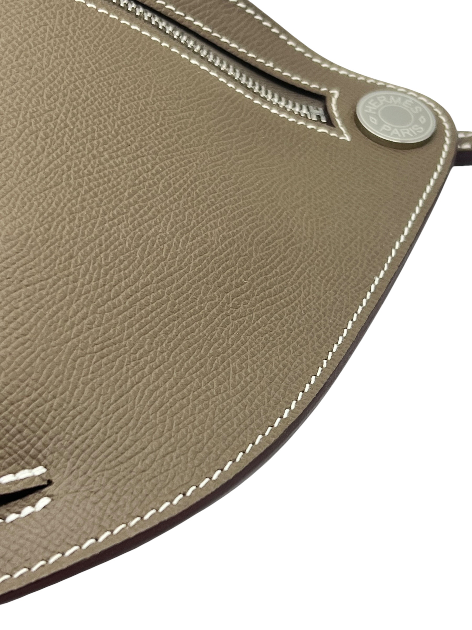 Pre-Owned HERMÉS Petite Course Bag Stamp K / Product Code: 26061002