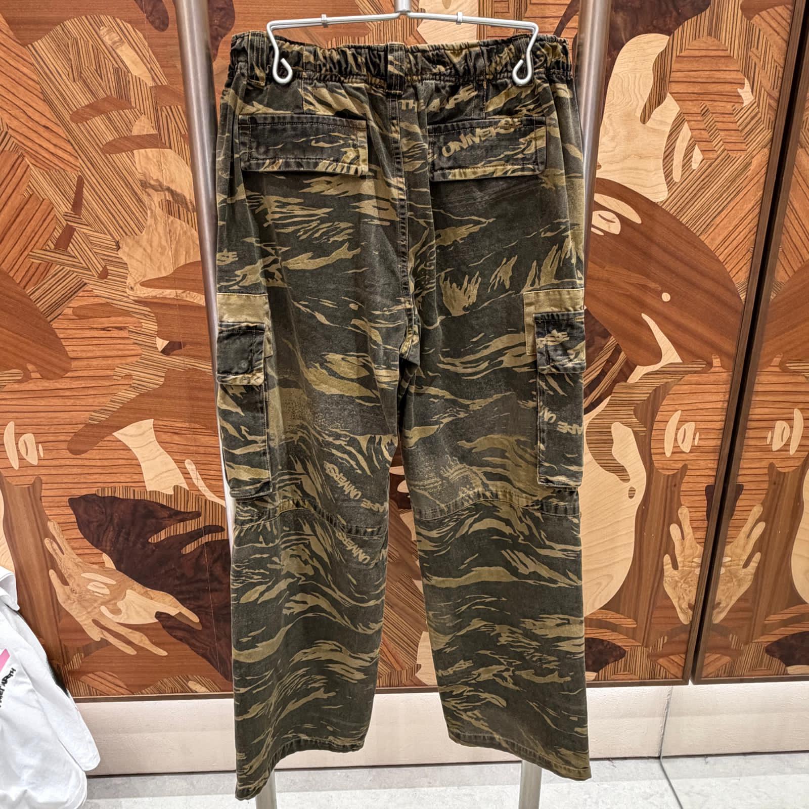 AAPE AAPEUNVS camo pants (D611)